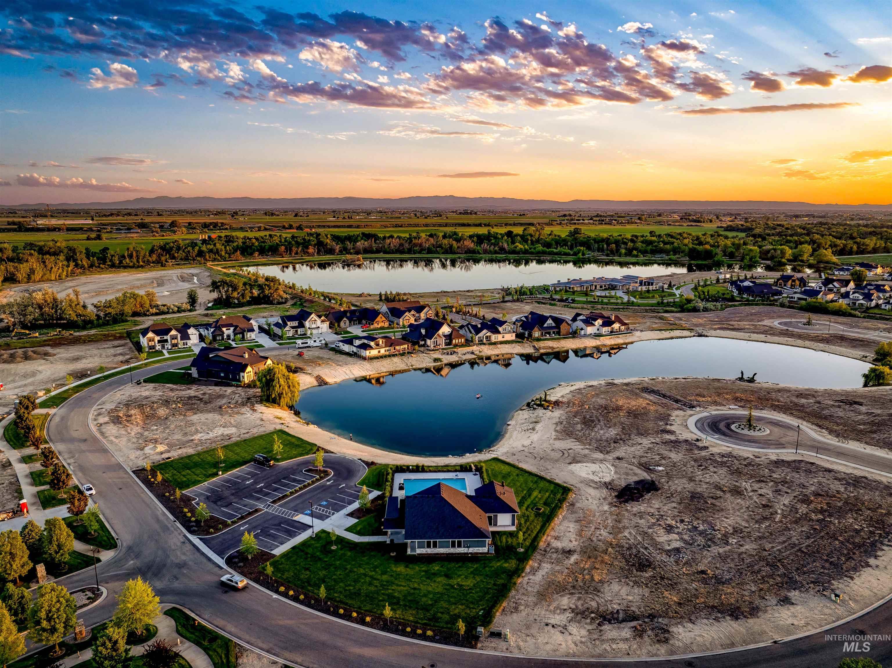 6371 Salmon Falls Property Photo 1