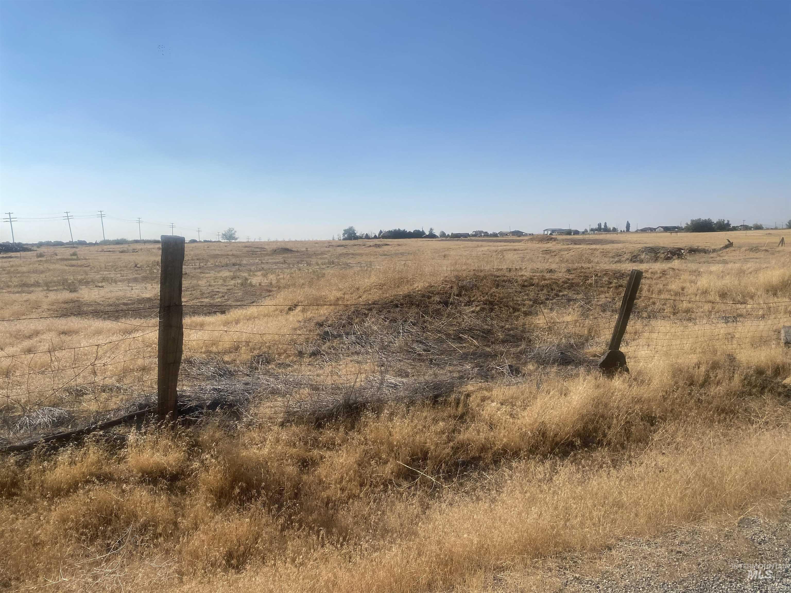 95 S 225 E Property Photo 2