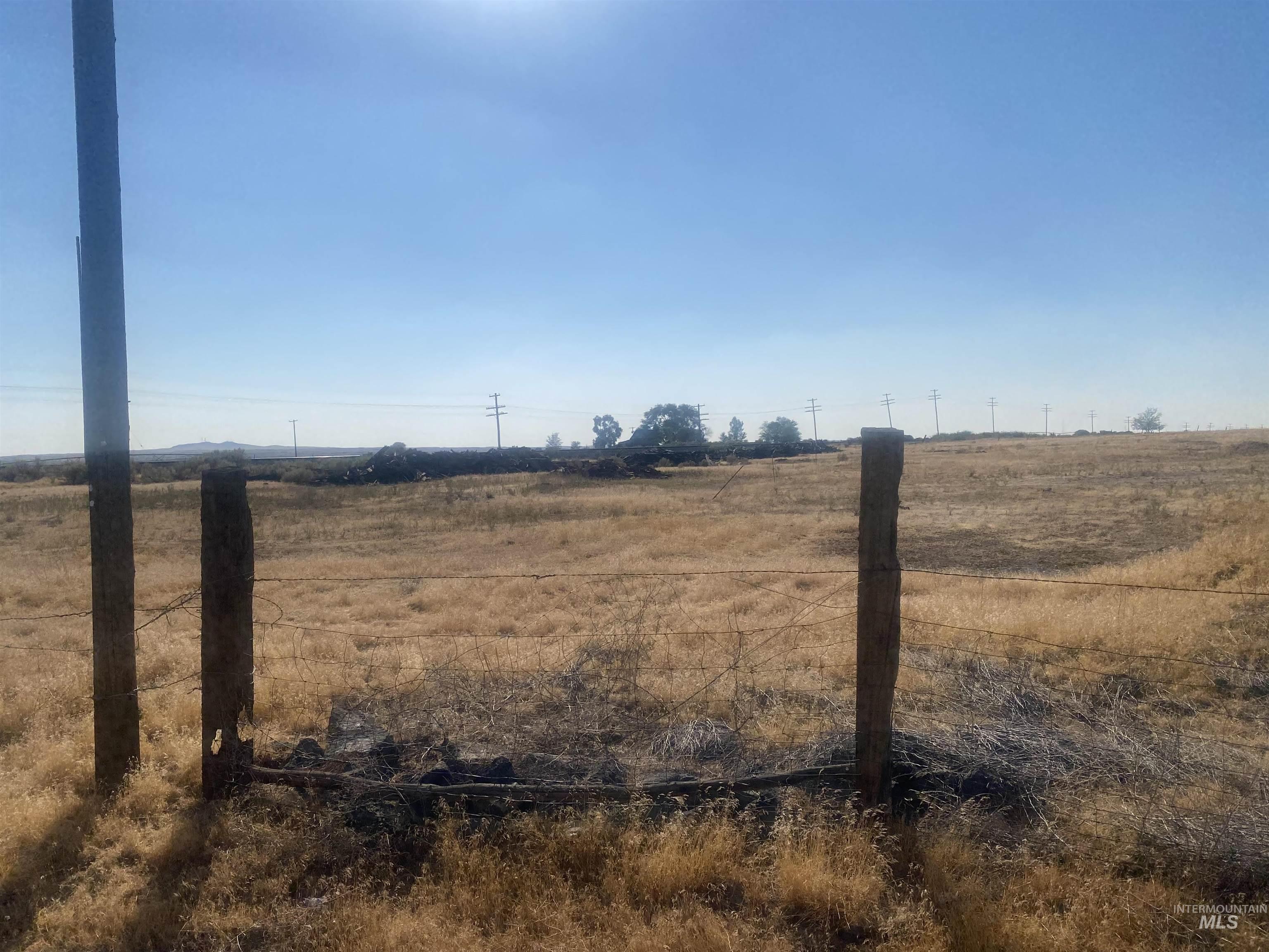 95 S 225 E Property Photo 5