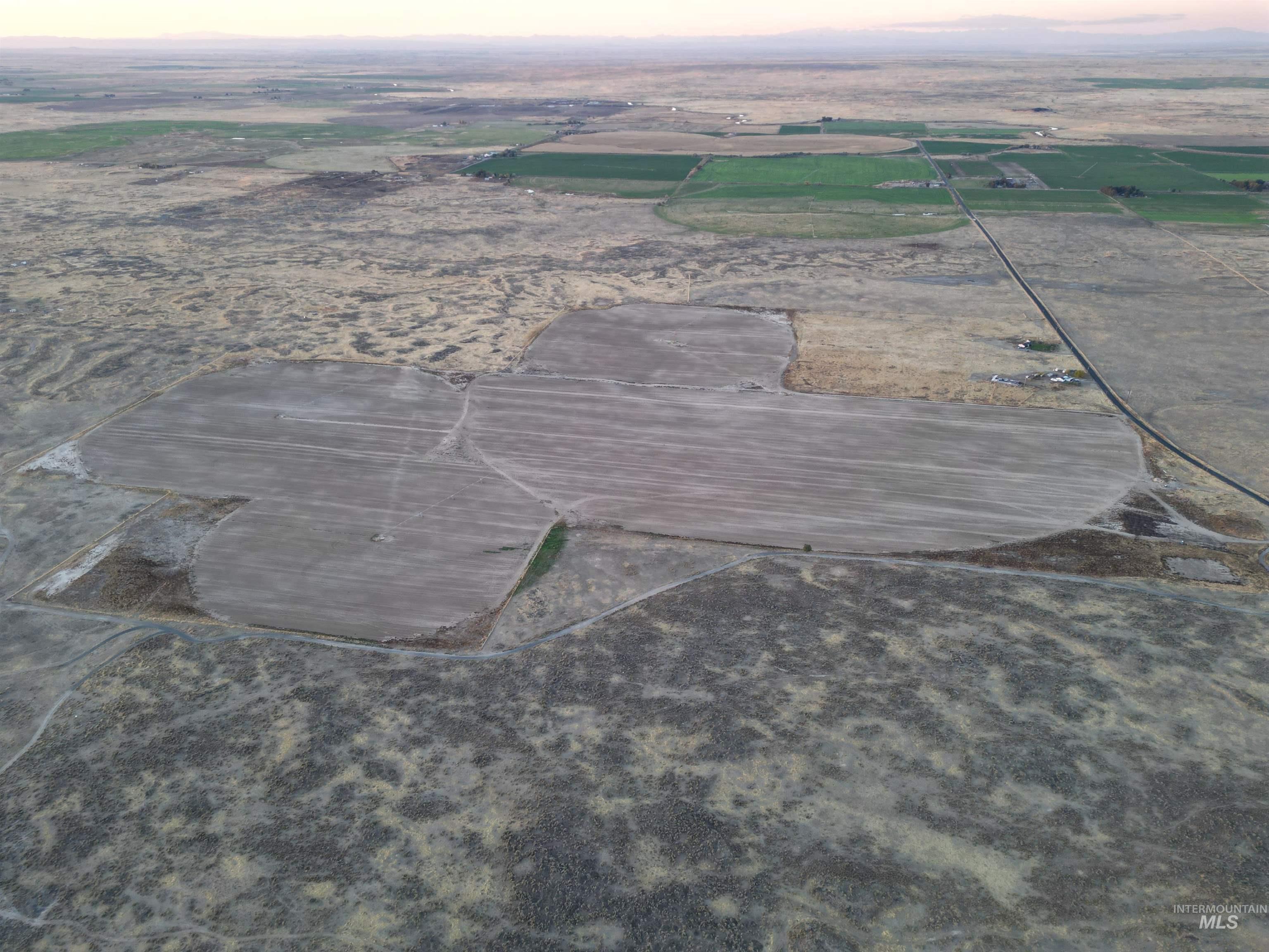 2200 E 725 N Property Photo 1