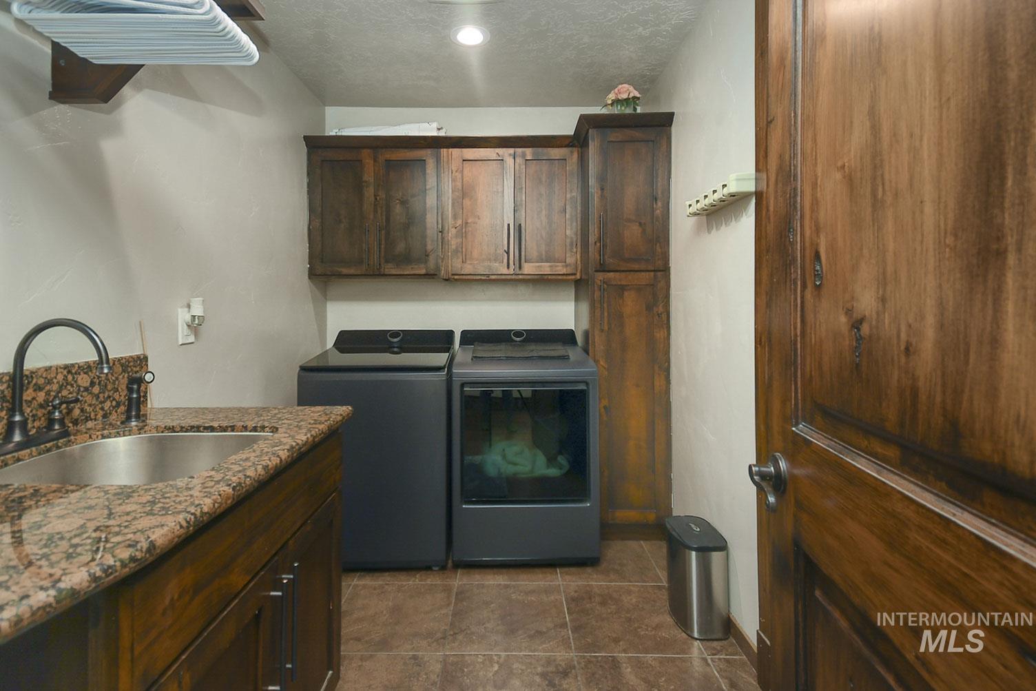 19145 N Franklin Blvd Property Photo 22