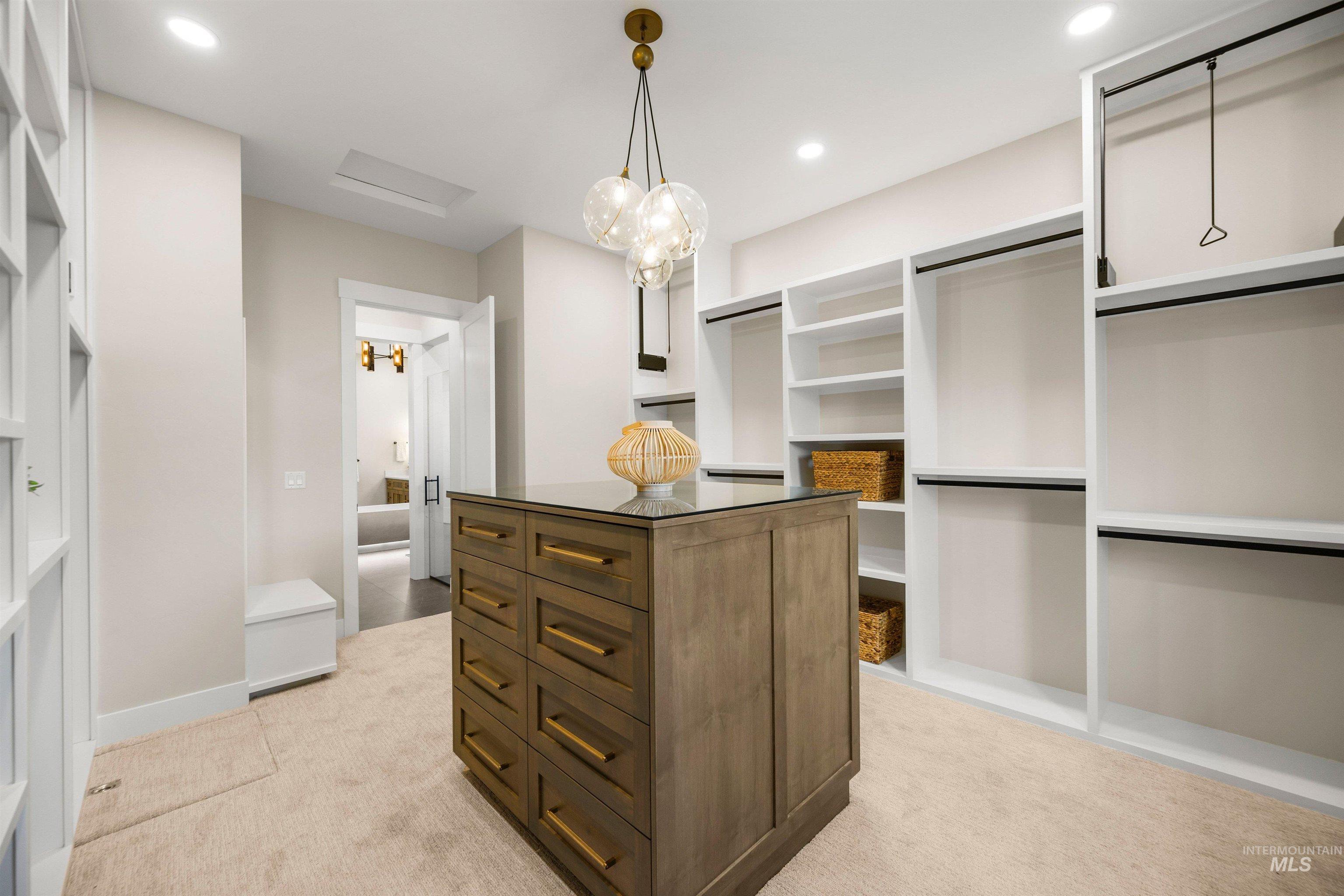 3631 N Harvest Moon Way Property Photo 5