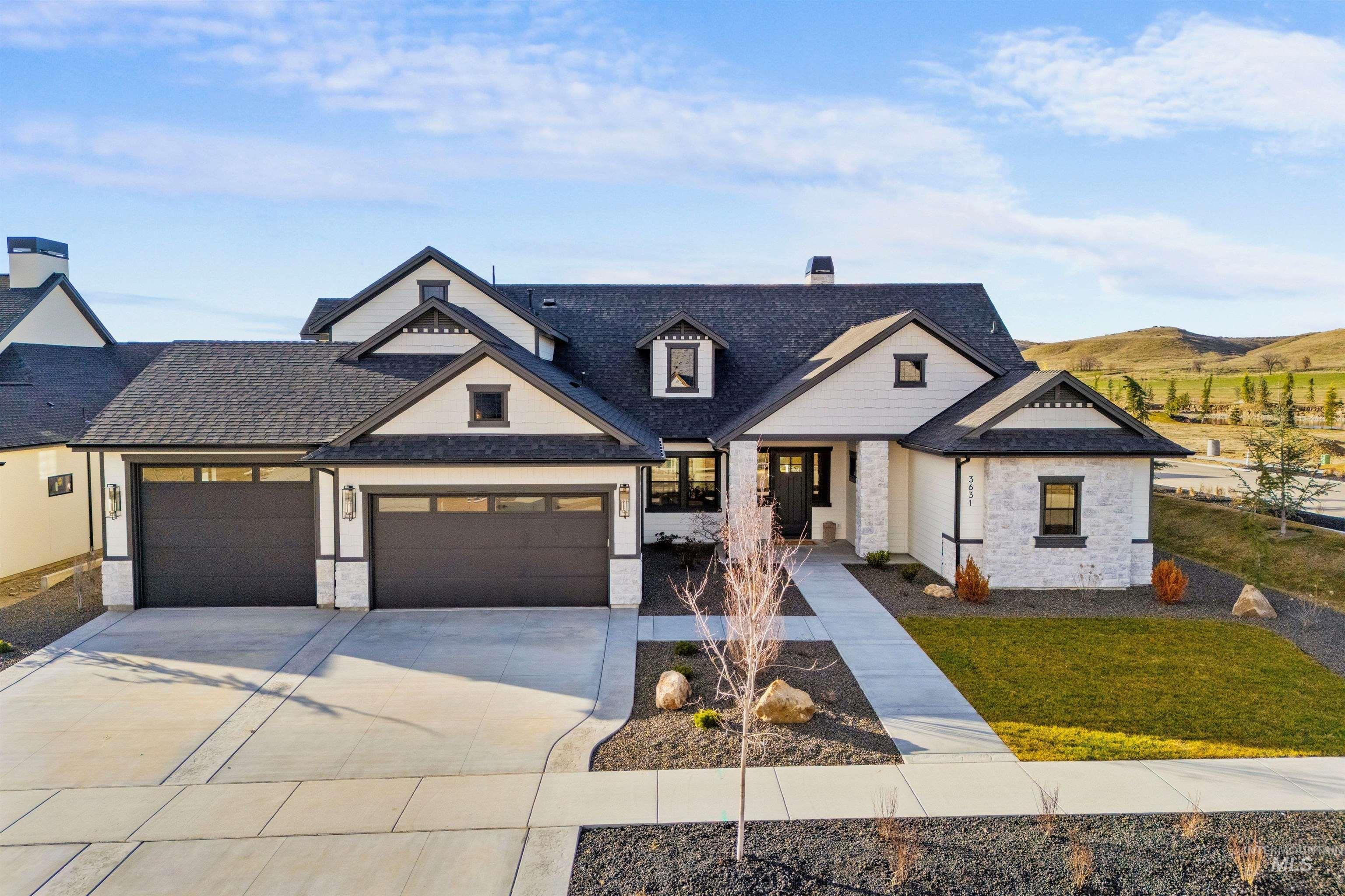 3631 N Harvest Moon Way Property Photo 6