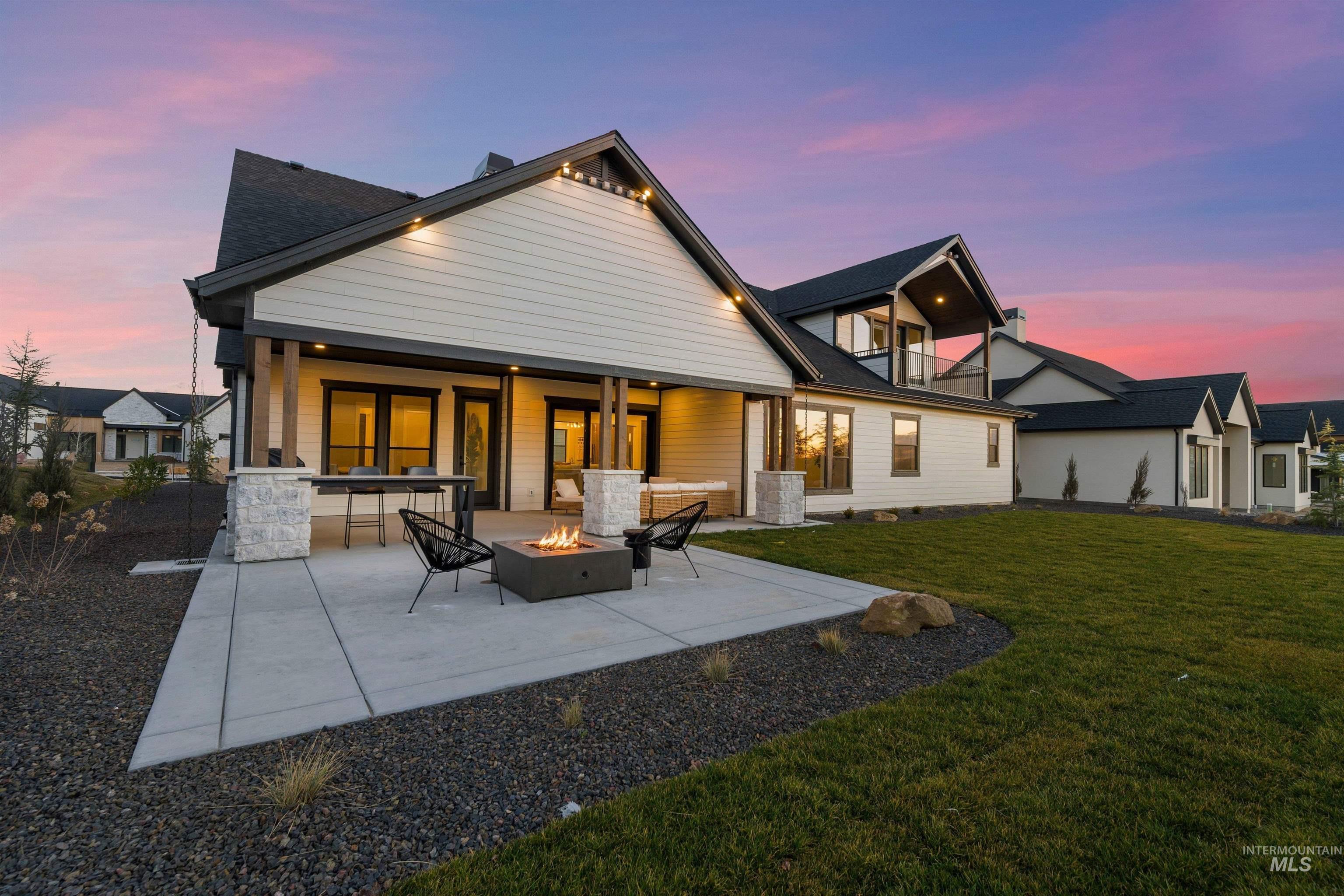 3631 N Harvest Moon Way Property Photo 7