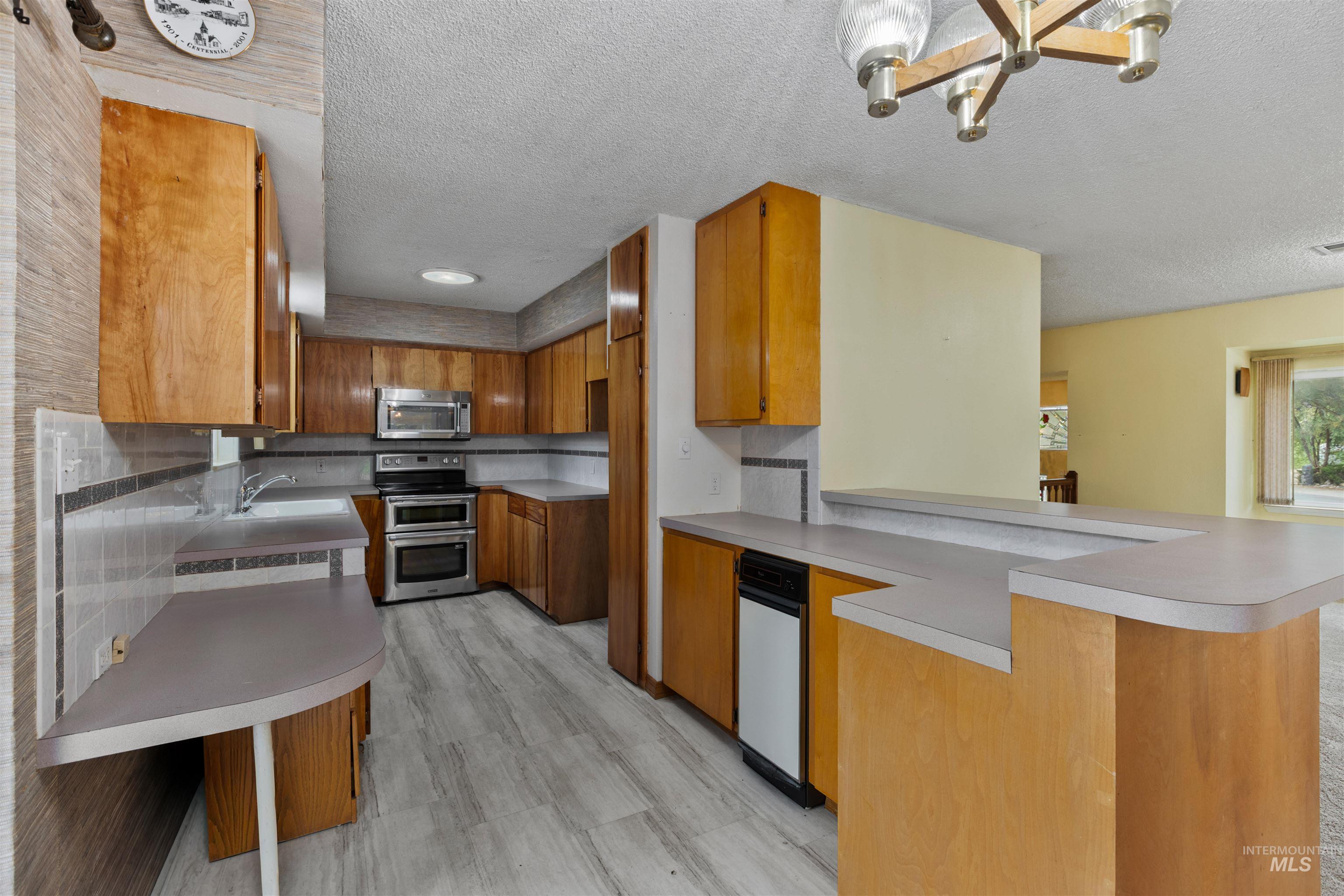 9948 Ash Lane Property Photo 16