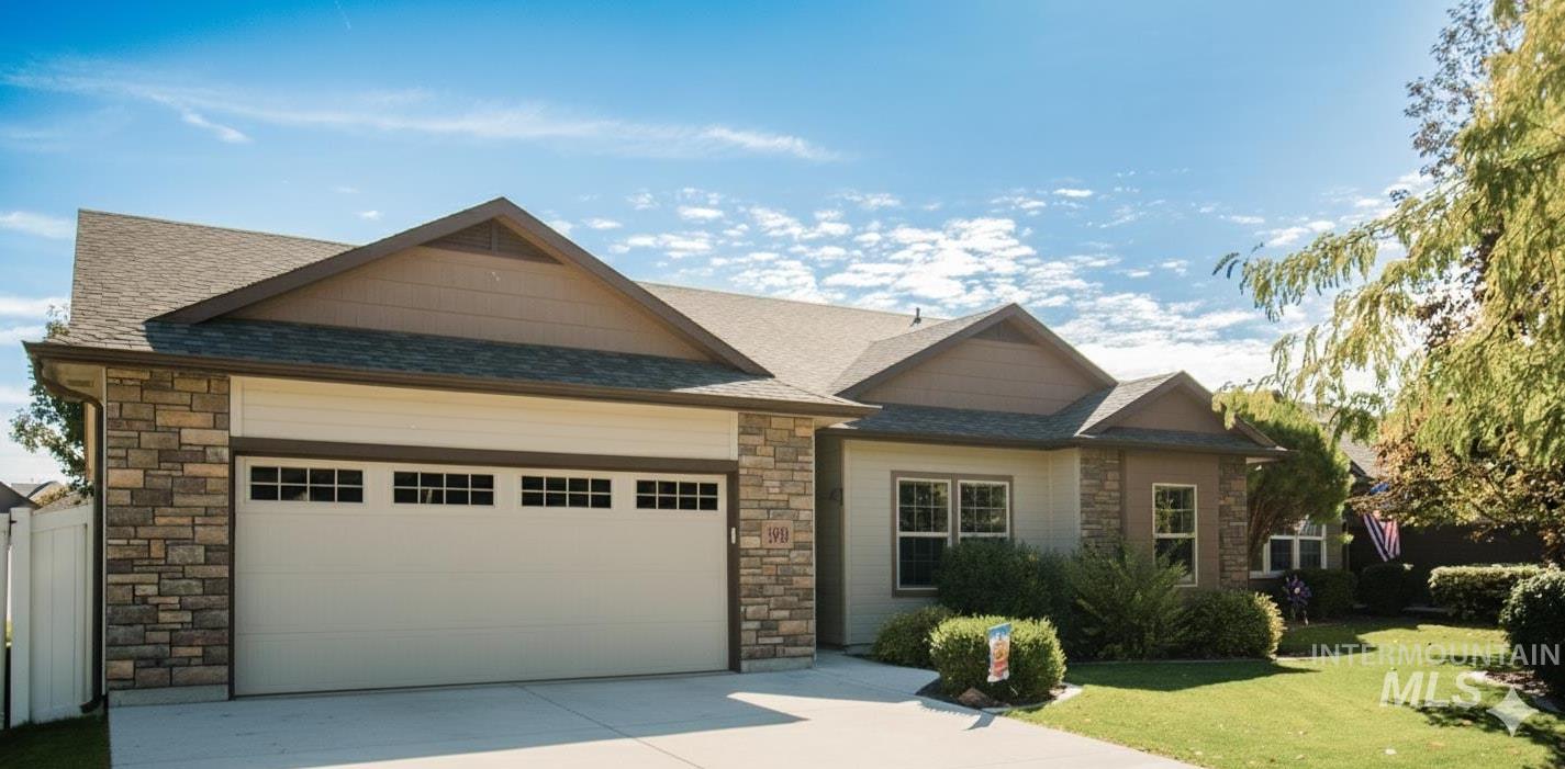 1910 S Belknap Loop Property Photo 1