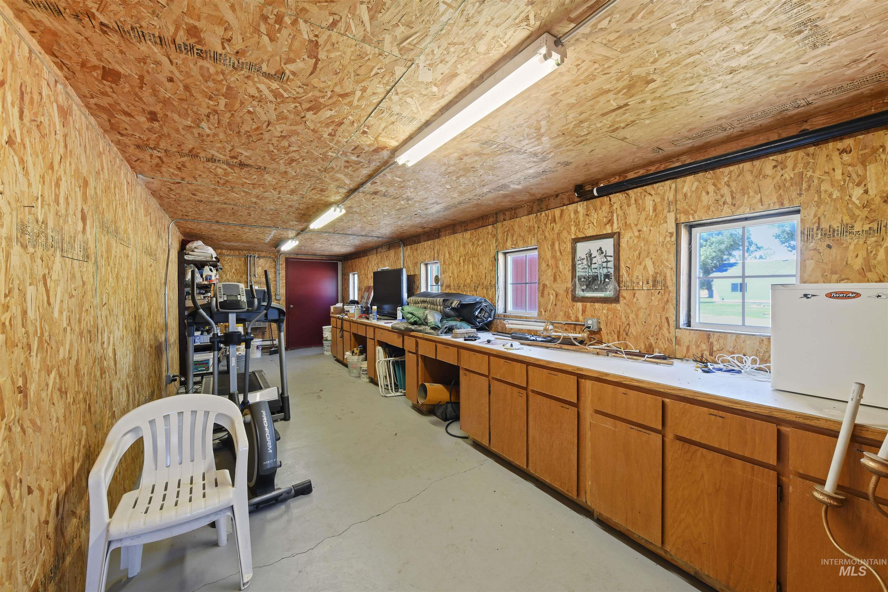 19234 Top Road Property Photo 34