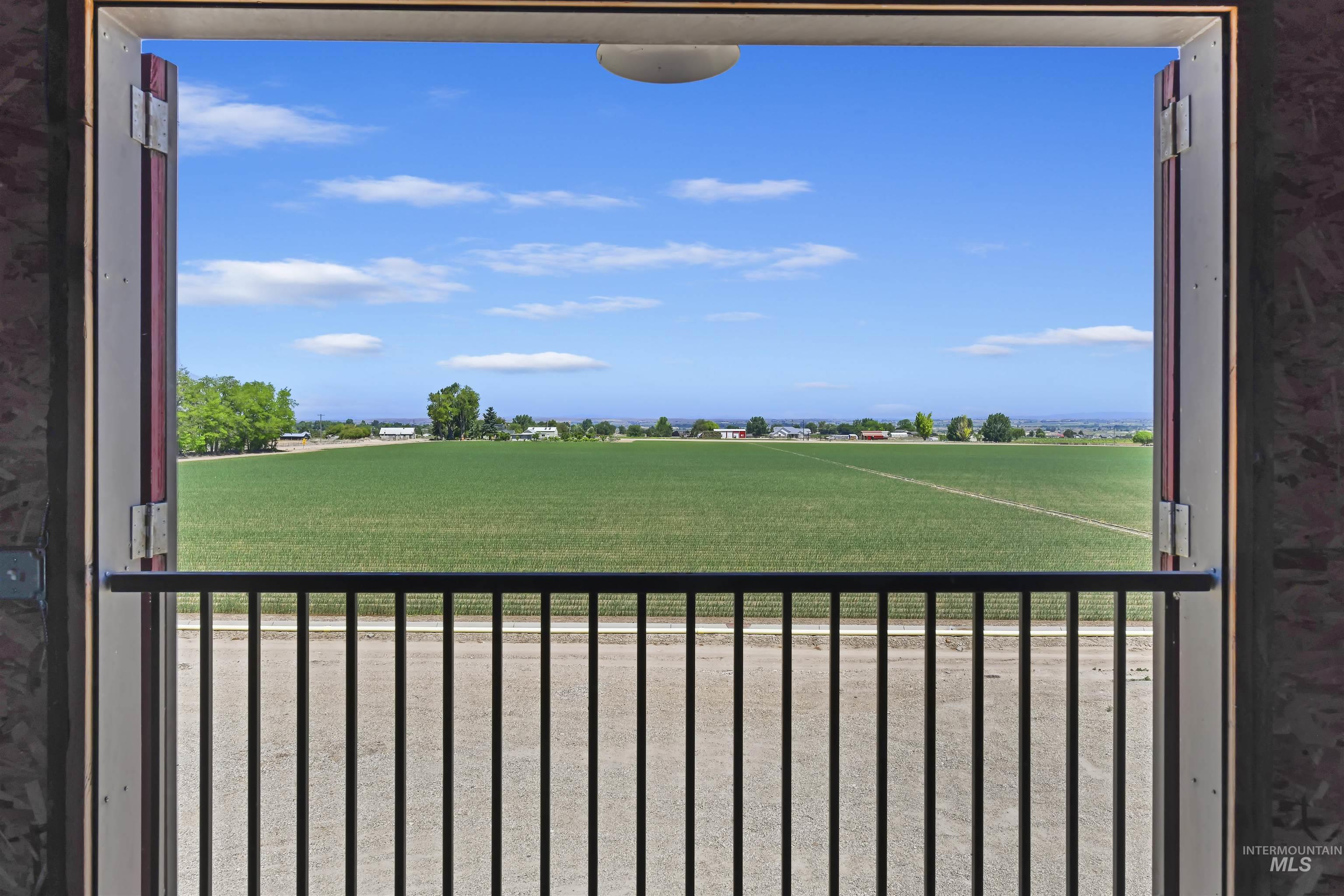 19234 Top Road Property Photo 36
