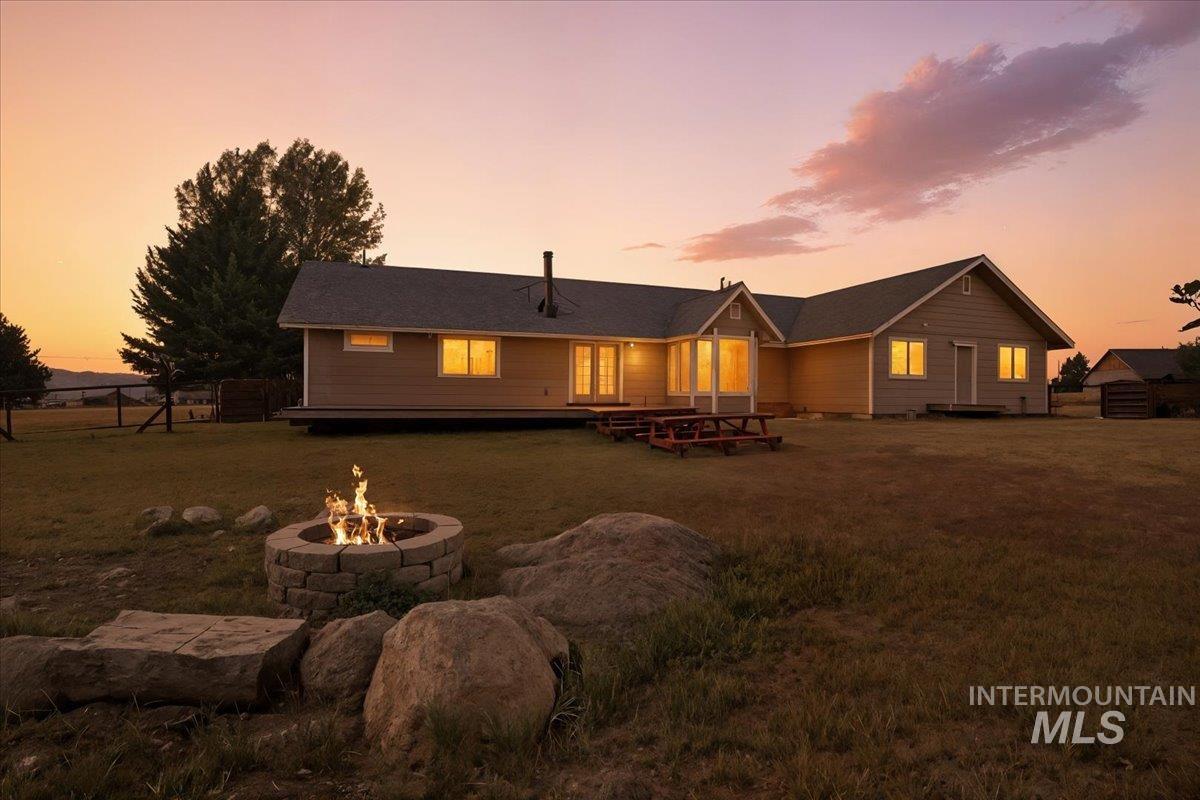 30 Pearson Lane Property Photo