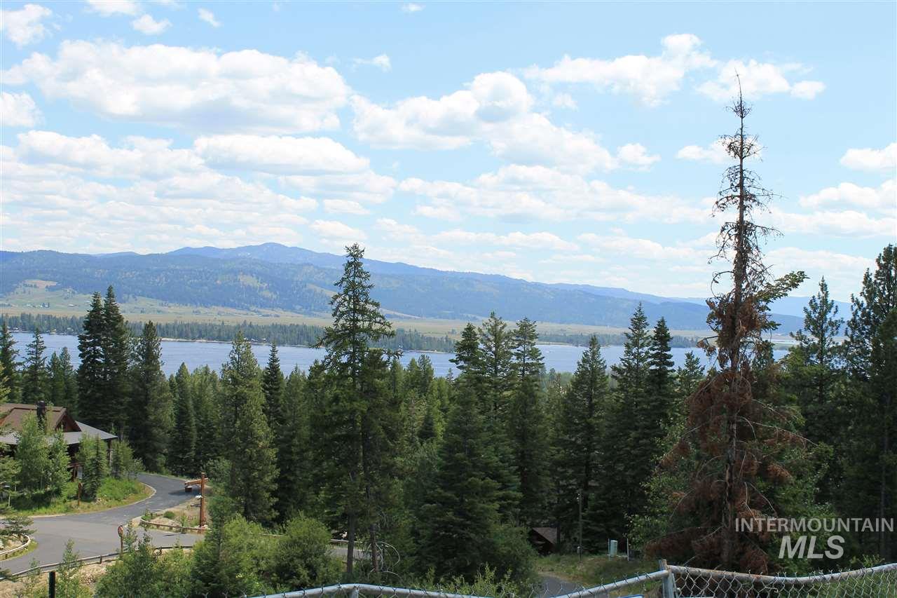 541 Whitewater Dr Property Photo 14