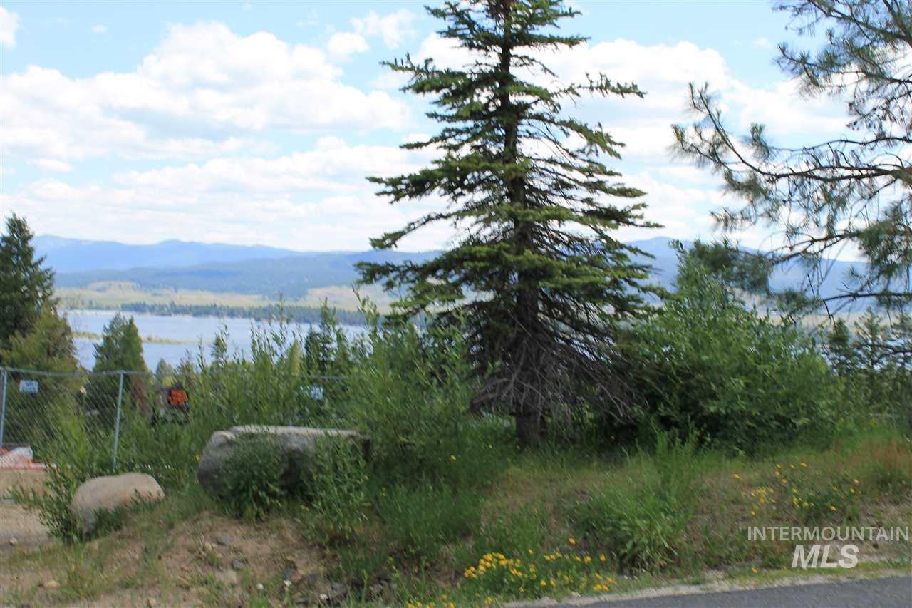 541 Whitewater Dr Property Photo 20