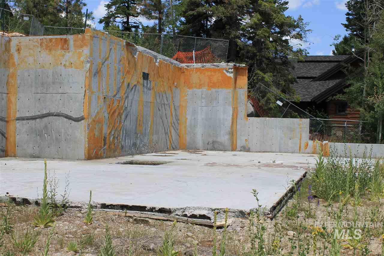 541 Whitewater Dr Property Photo 33