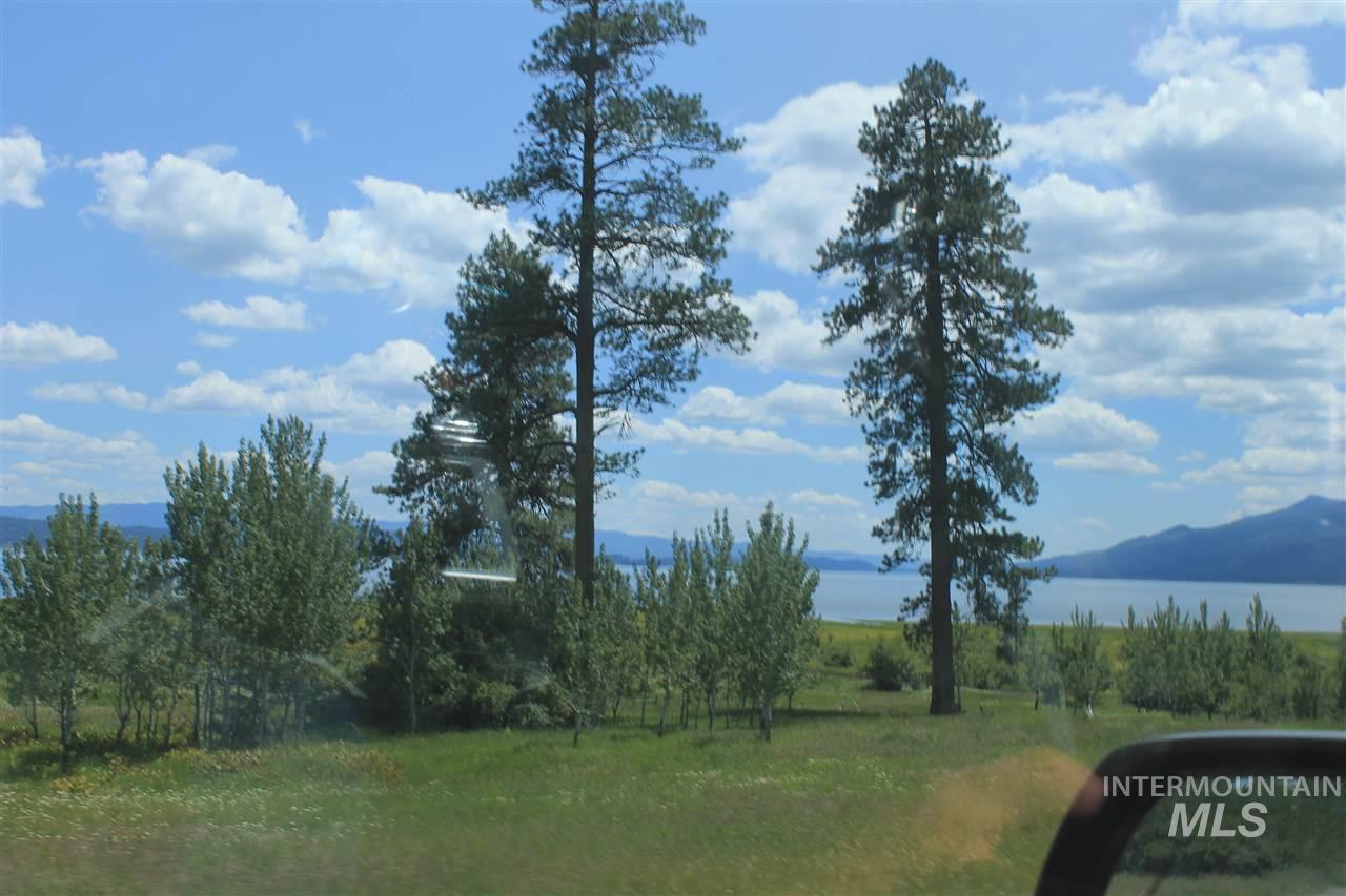 541 Whitewater Dr Property Photo 36