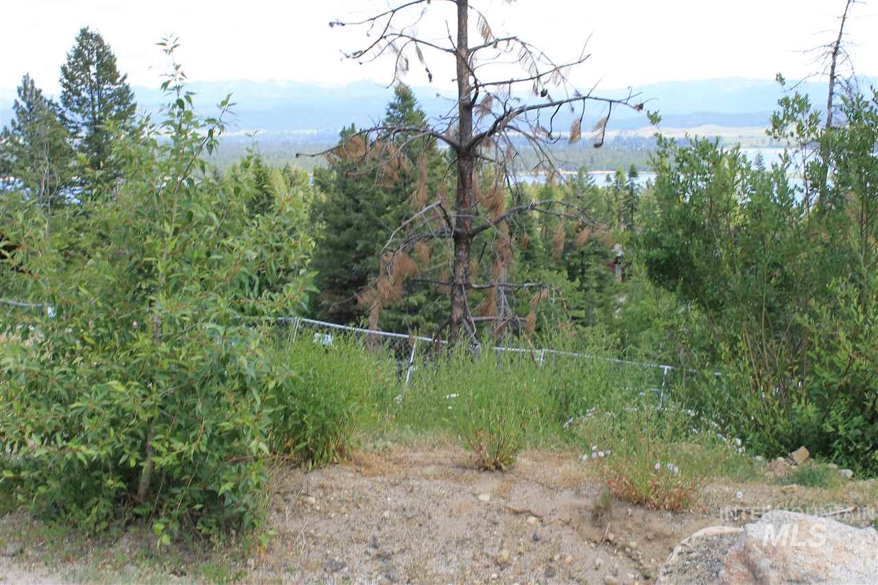 541 Whitewater Dr Property Photo 37