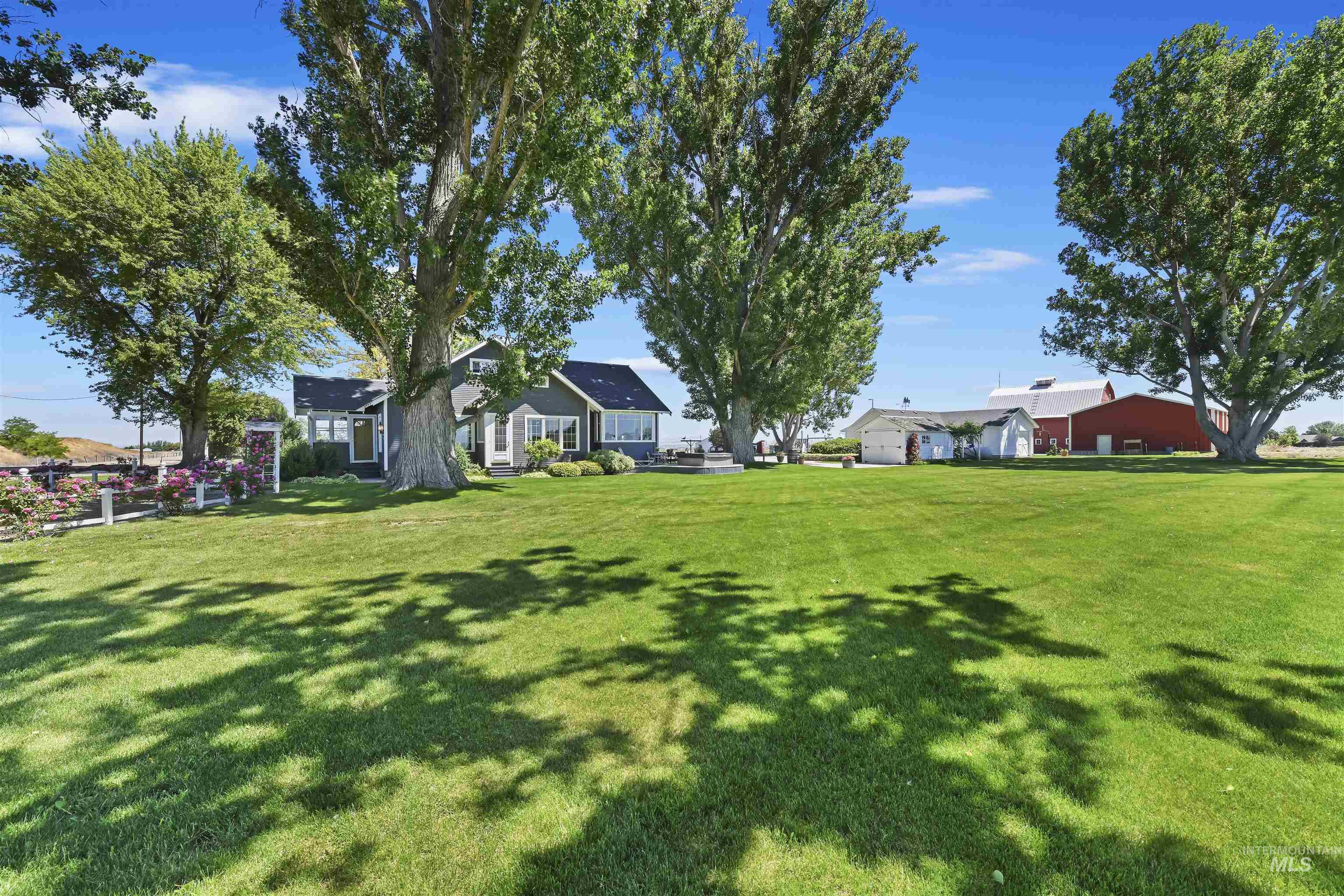 19234 Top Road Property Photo 5