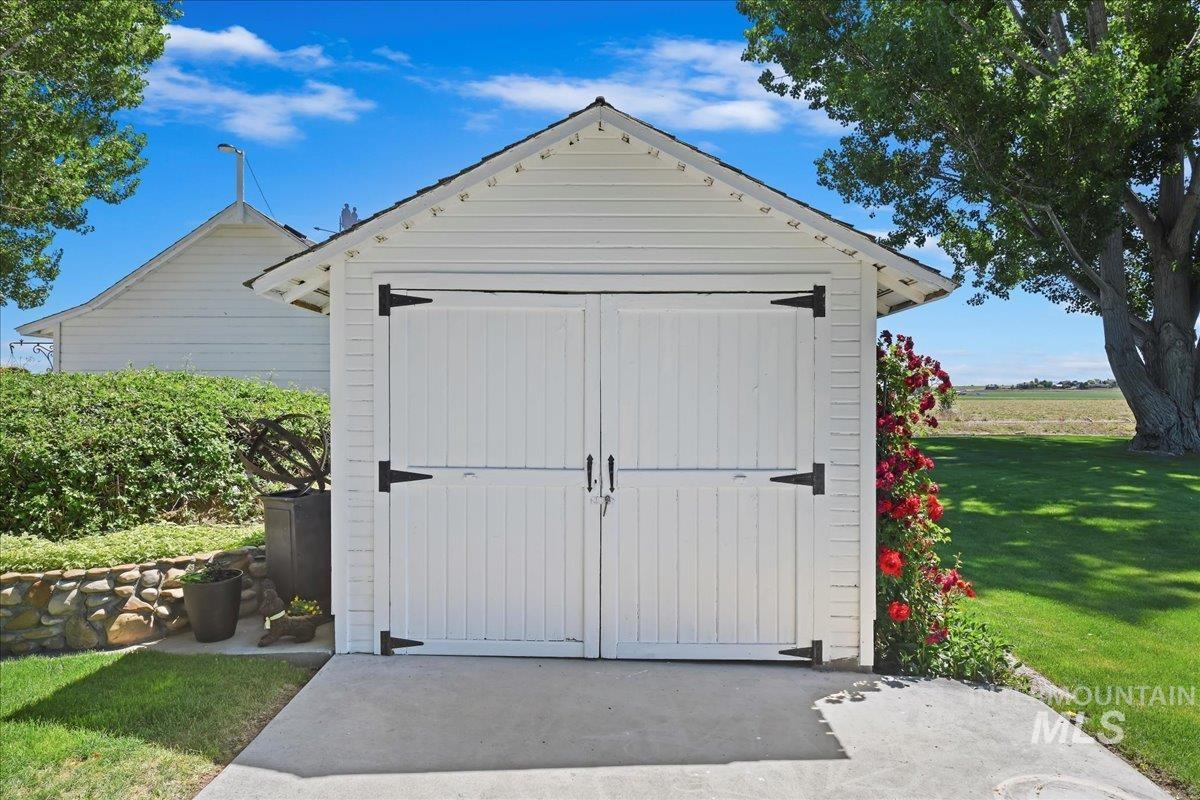 19234 Top Road Property Photo 26