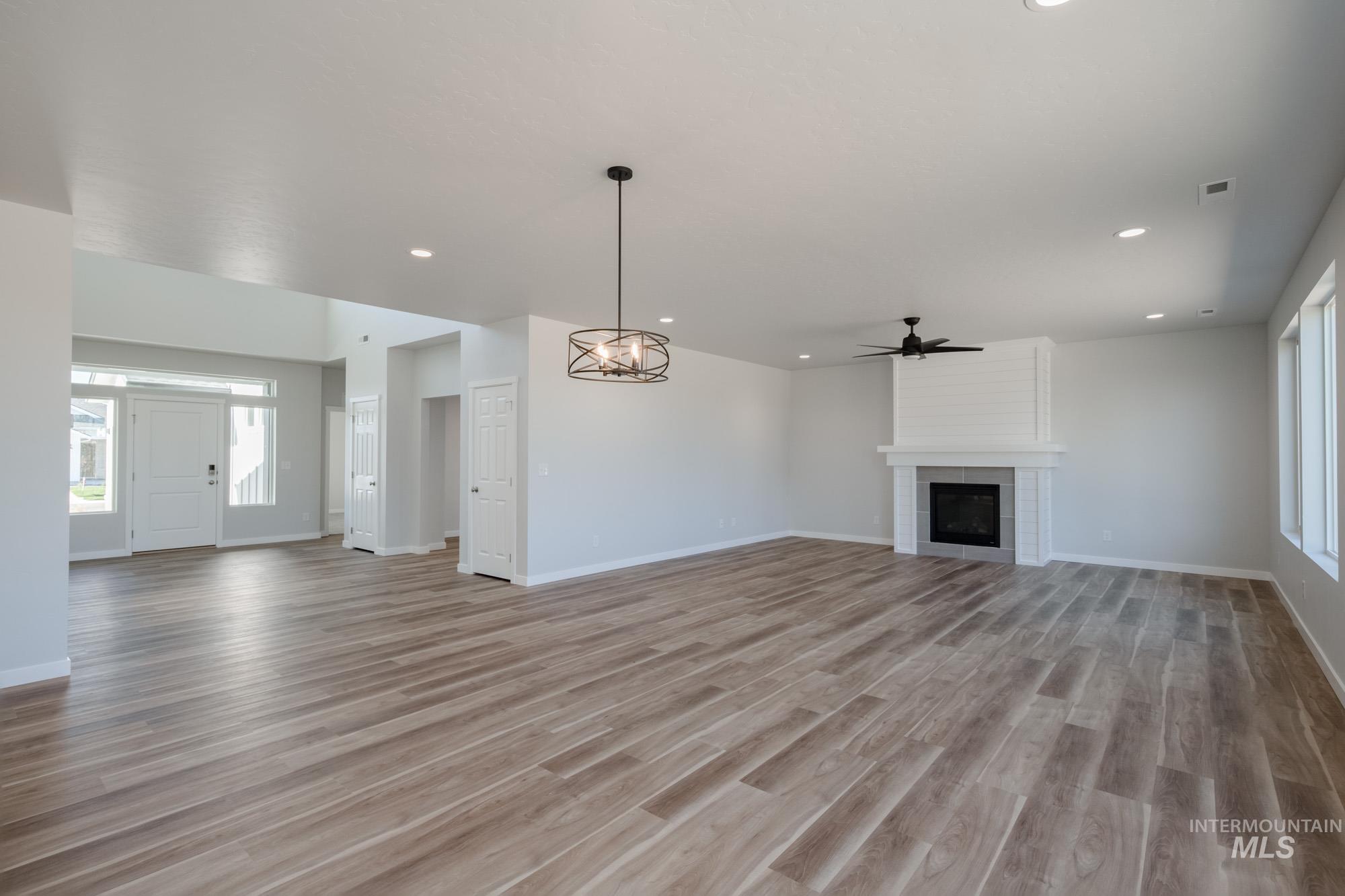 7262 E Shields Dr Property Photo 14