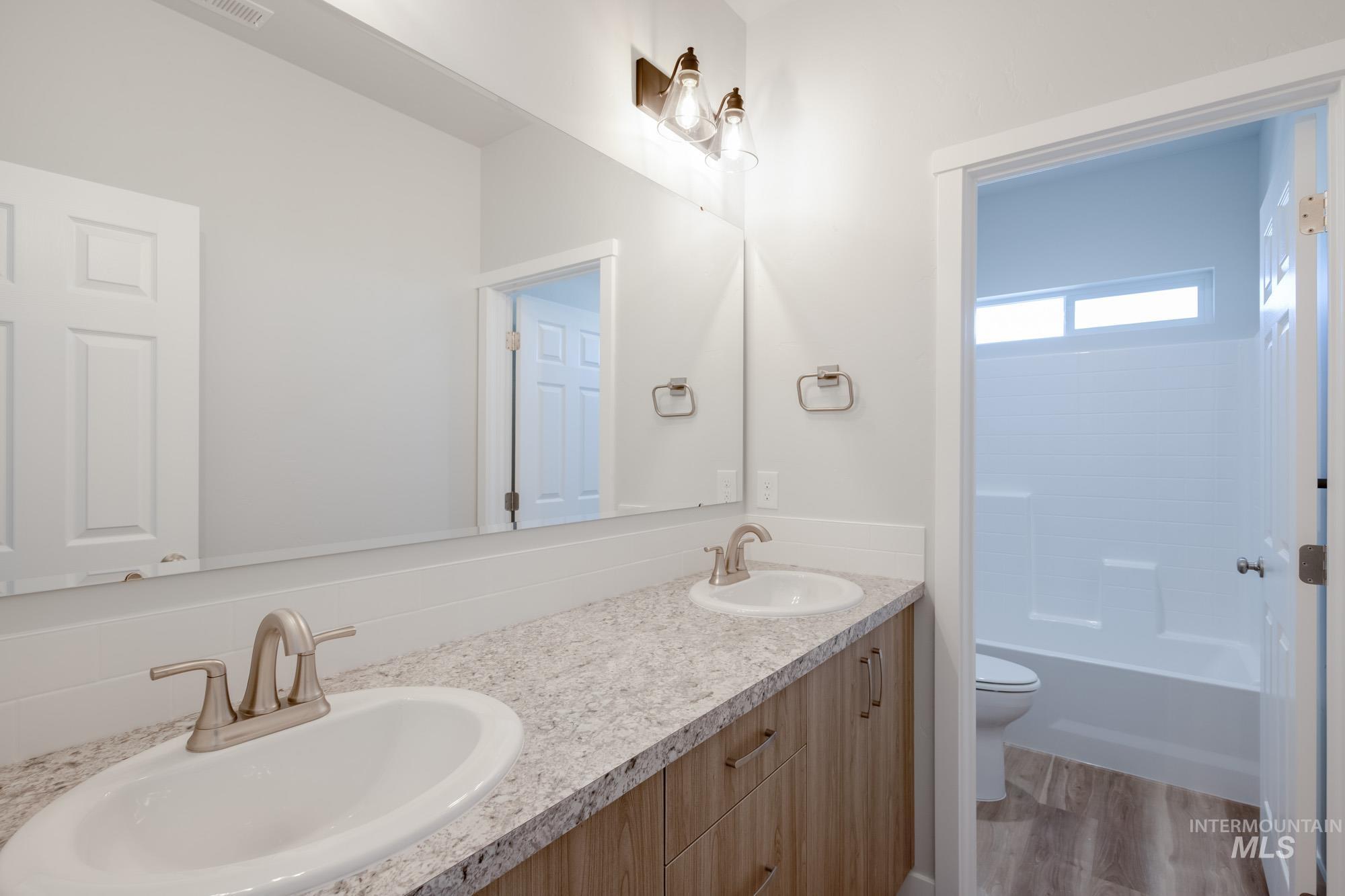 7262 E Shields Dr Property Photo 33