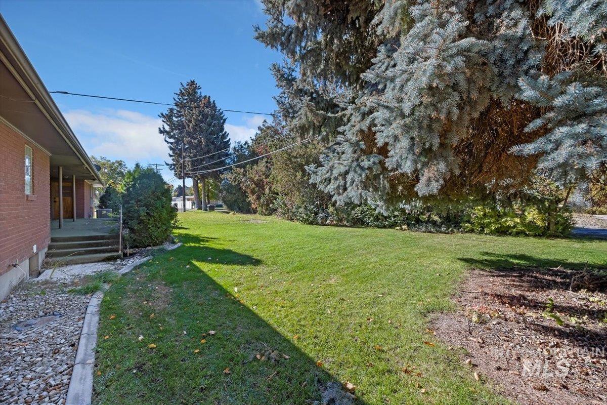 2240 Overland Ave. Property Photo 35