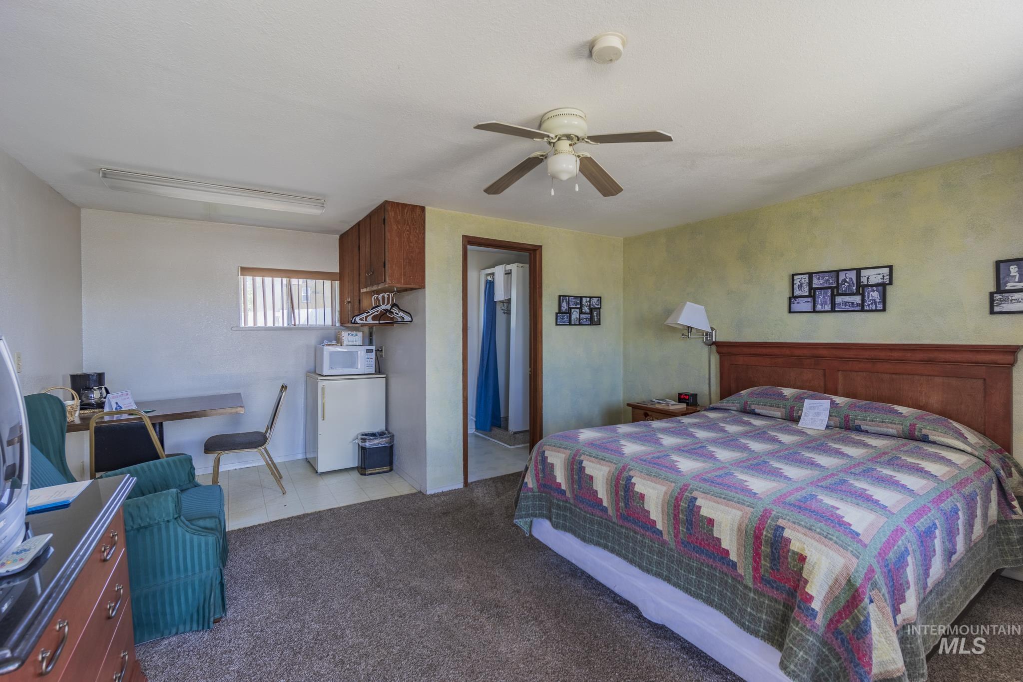 289 Main St Property Photo 17