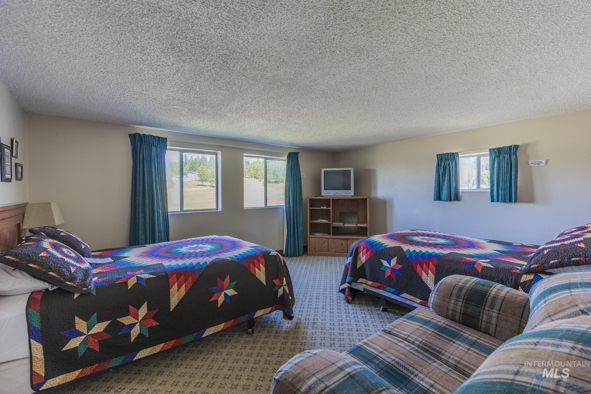 289 Main St Property Photo 20