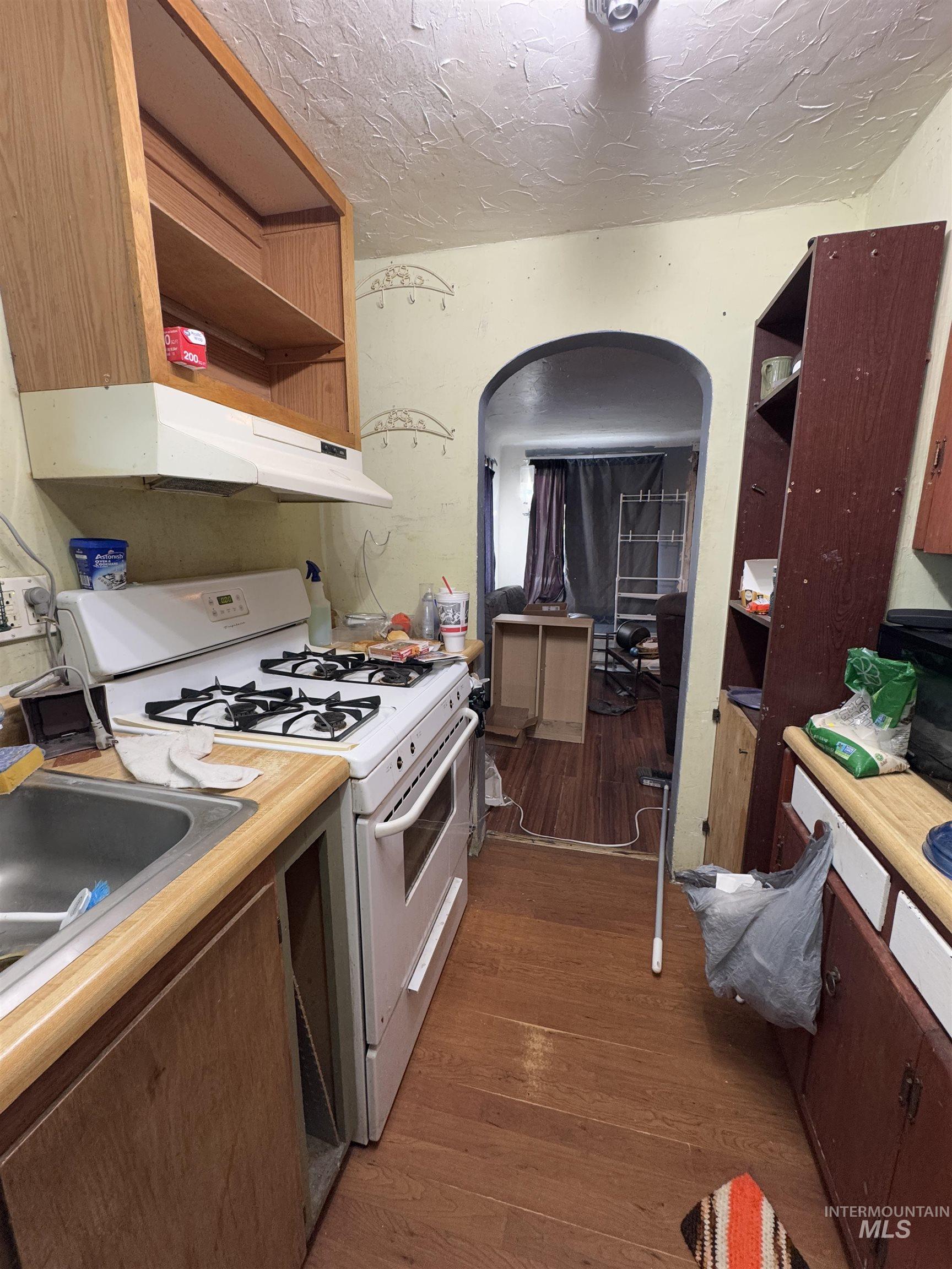 263 Polk Street Property Photo 4