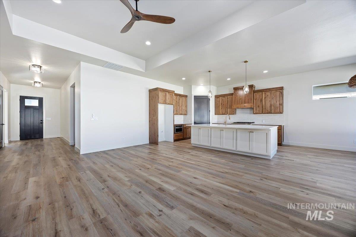 548 Falling Leaf Lane Property Photo 6