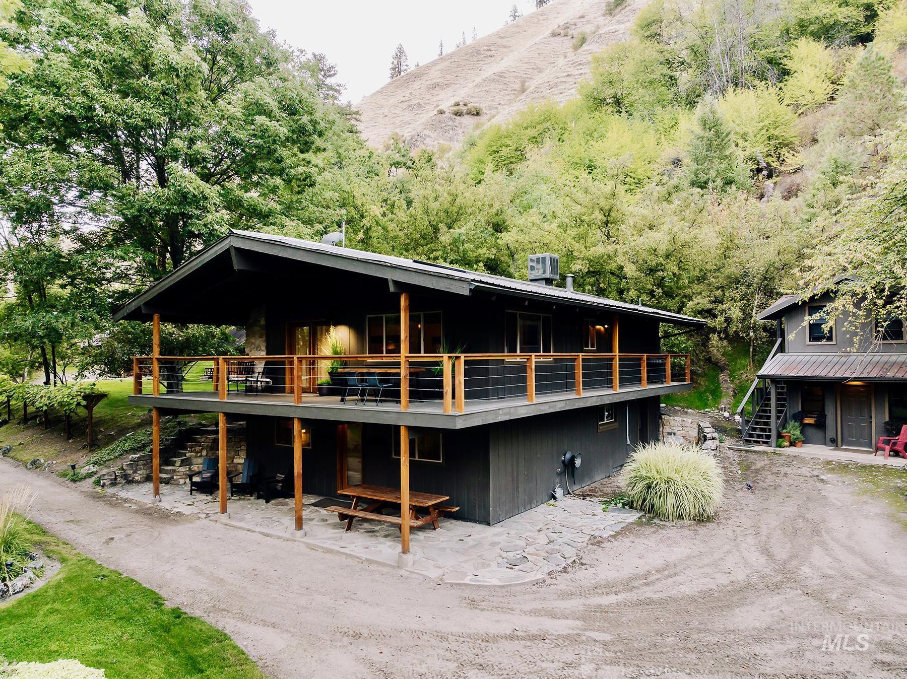 13450 Salmon River Property Photo 19