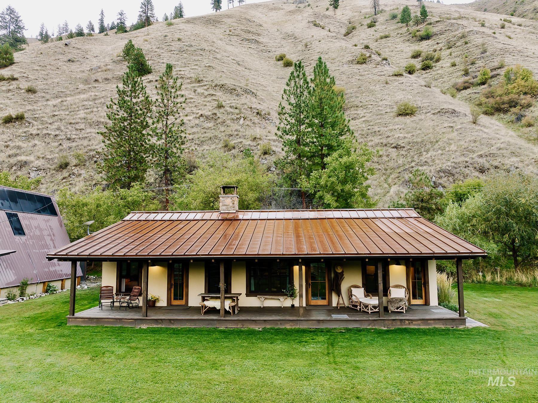 13450 Salmon River Property Photo 30
