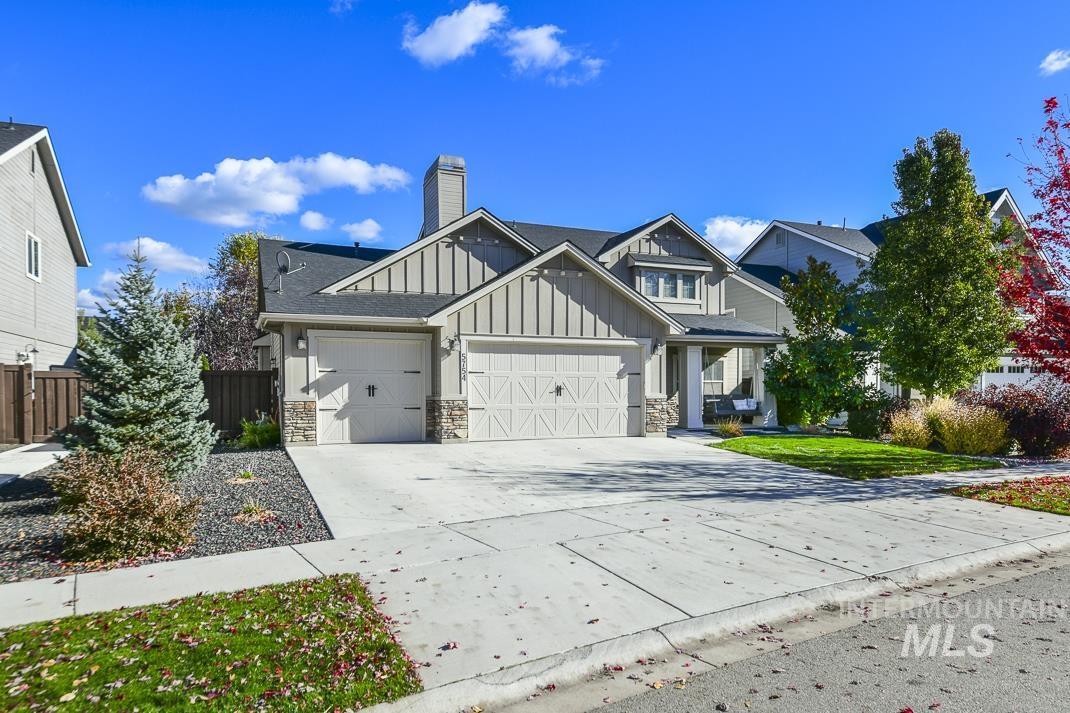 5754 N Eynsford Ave. Property Photo 1