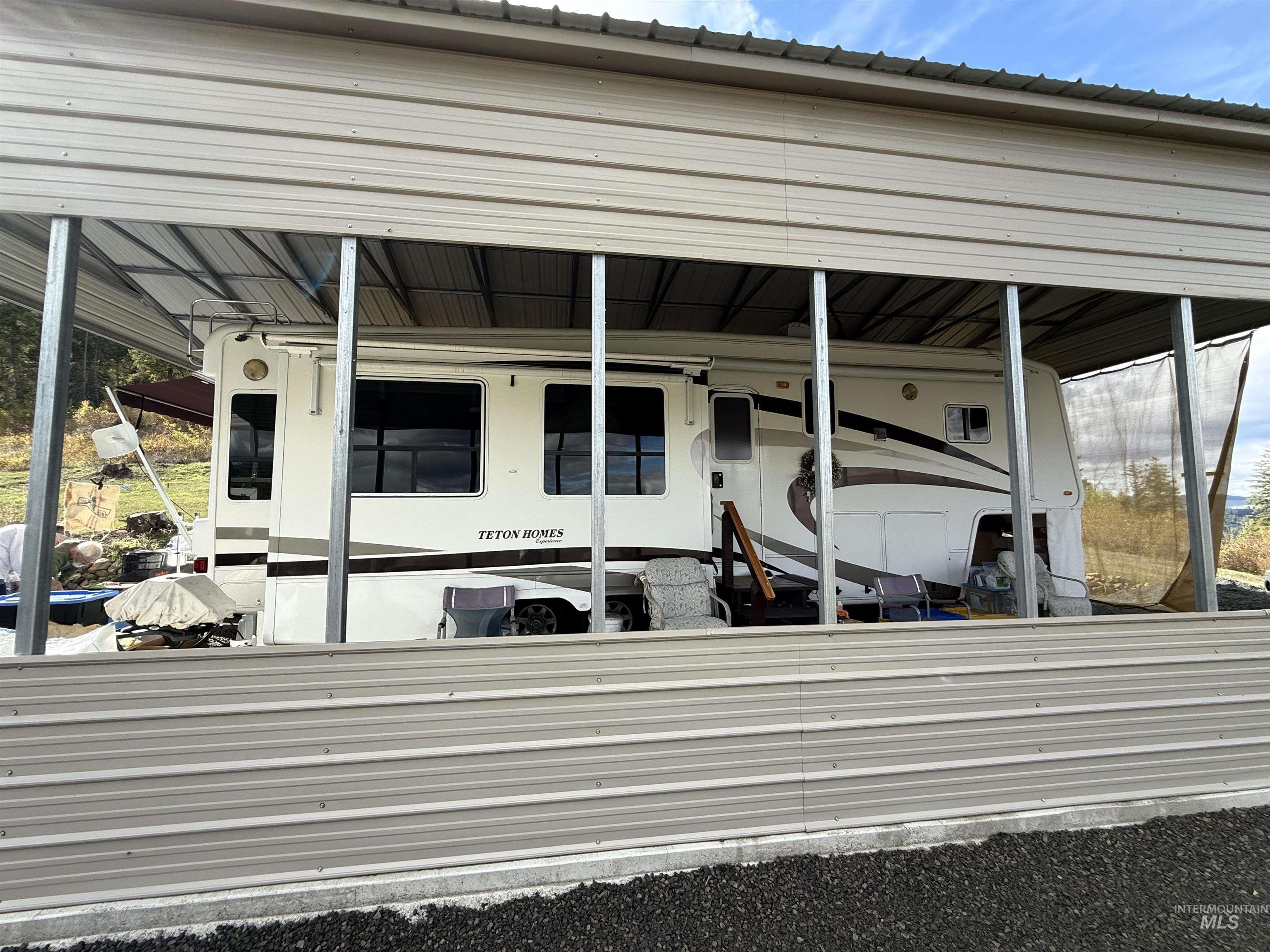 289 Freedom Way Property Photo 15