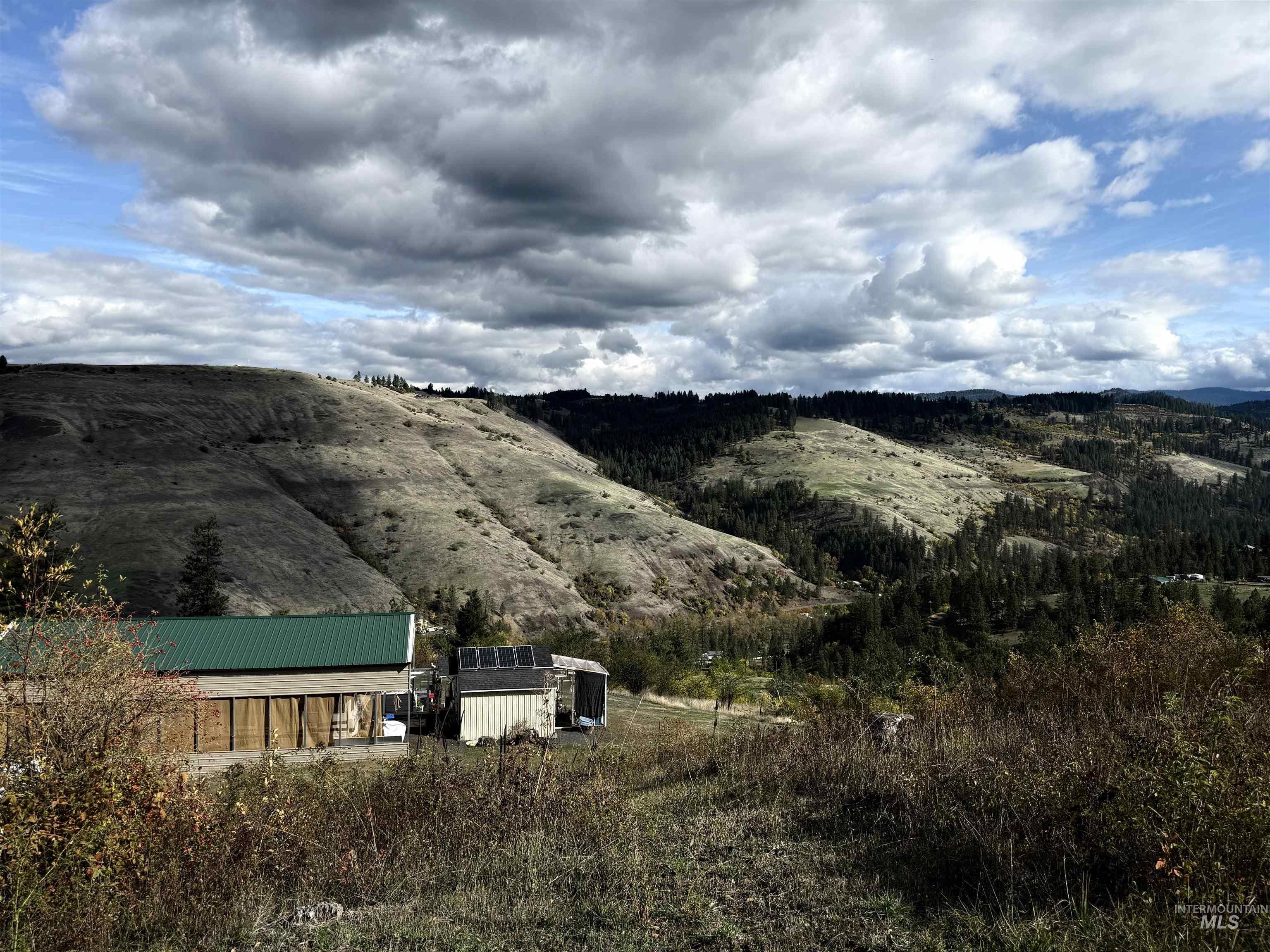 289 Freedom Way Property Photo 22