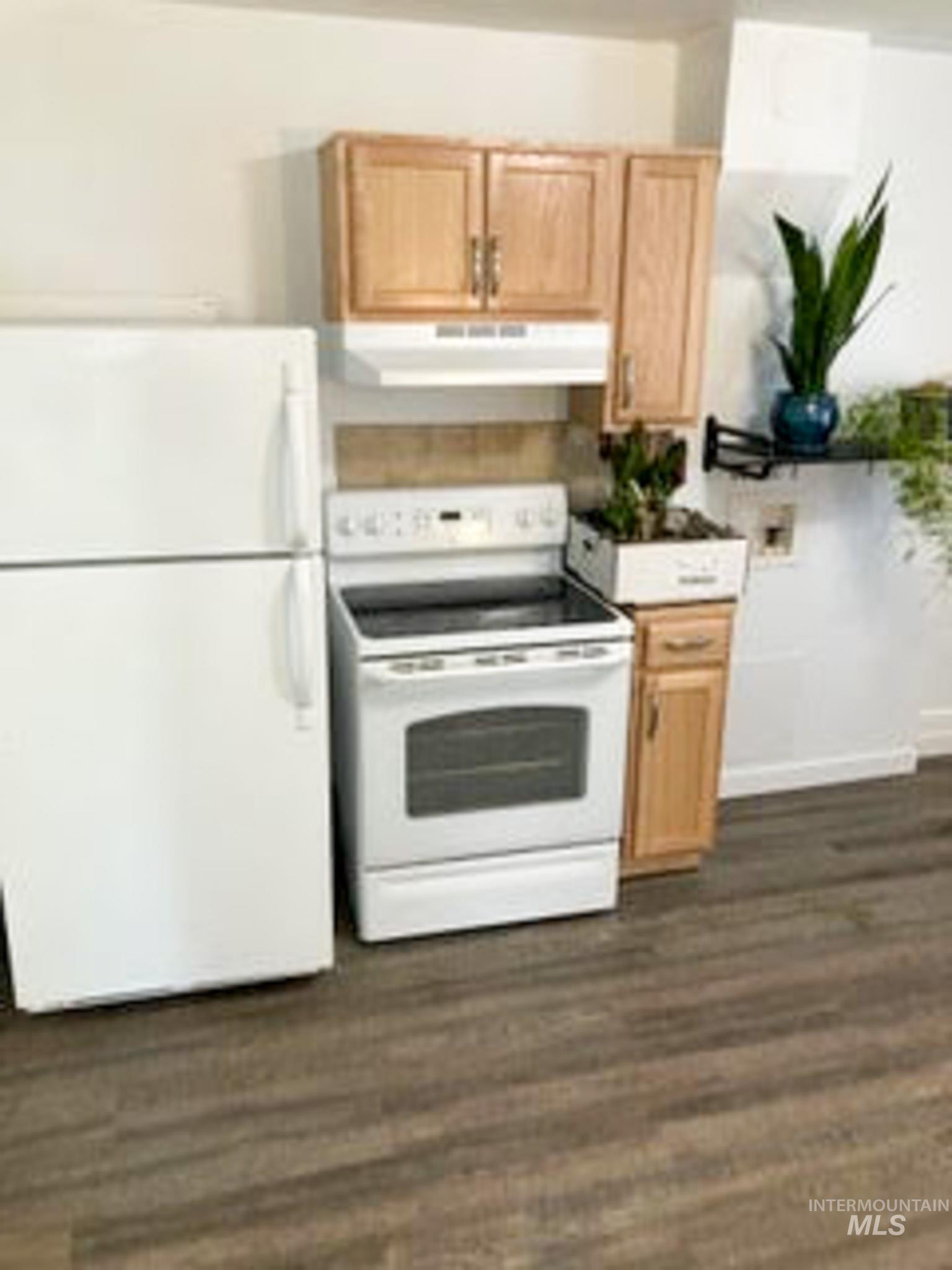 410 S Hayes Ave Property Photo 4