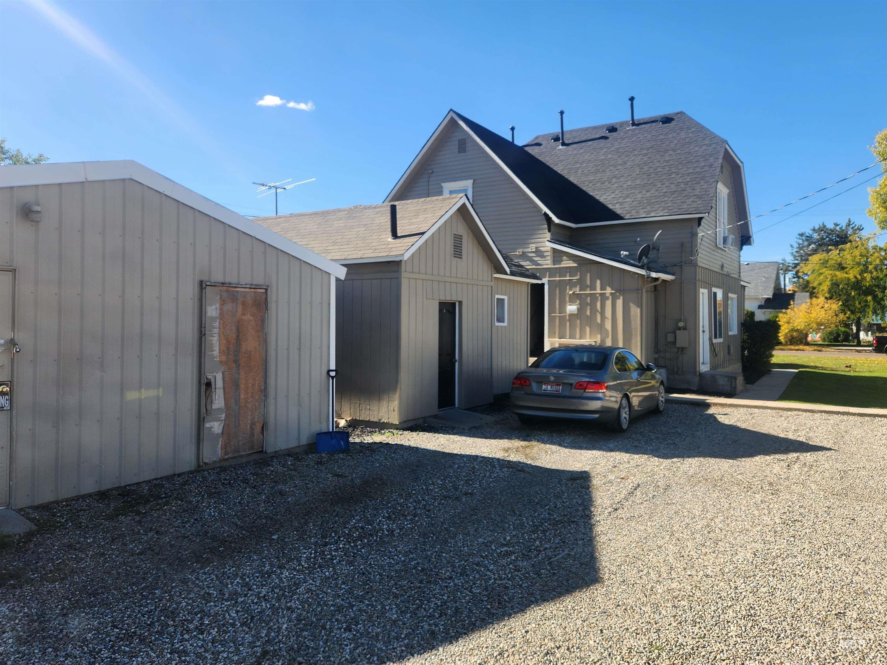 410 S Hayes Ave Property Photo 10