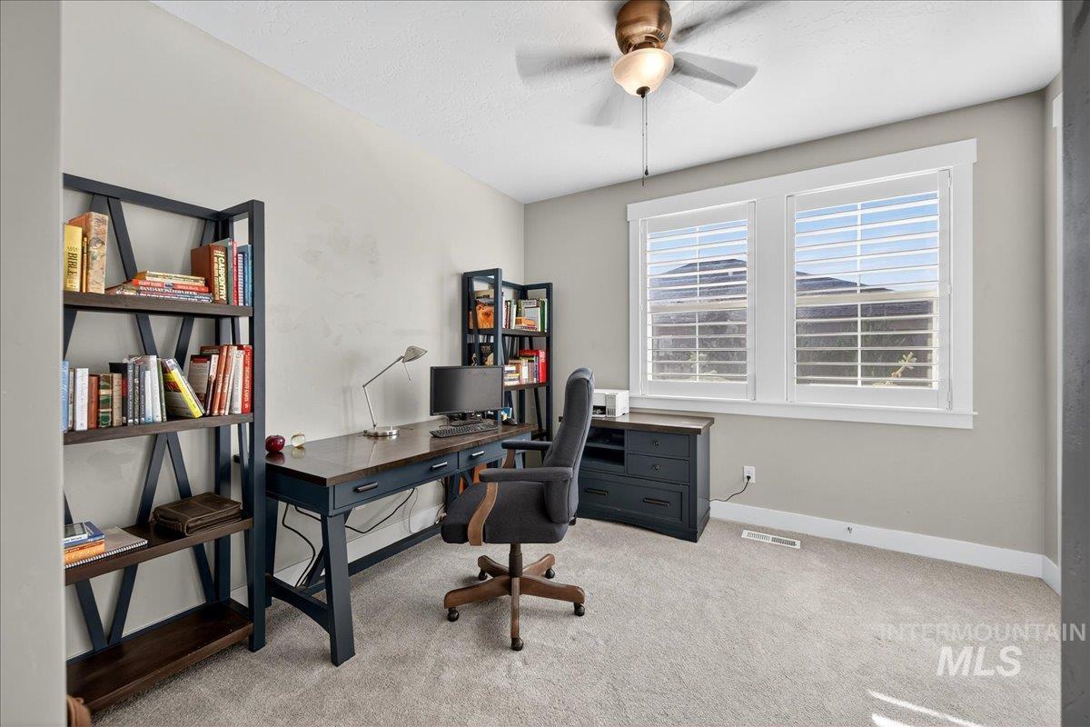 4282 W Silver River St Property Photo 5