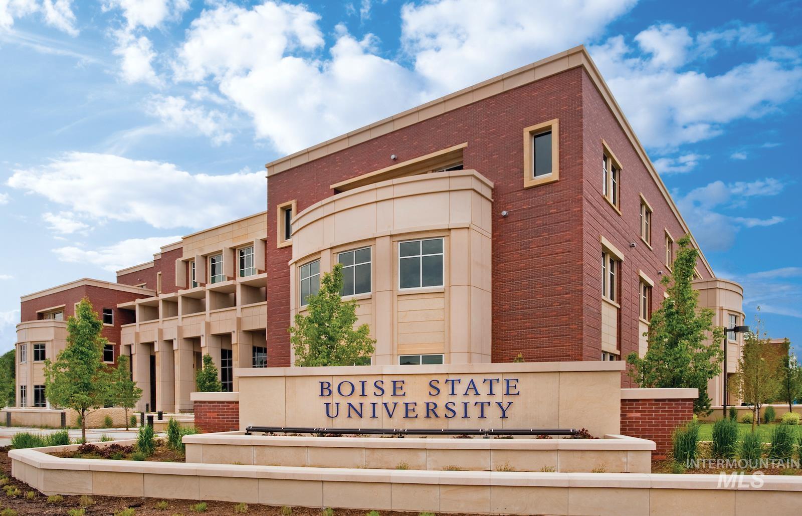 2205 S Dorothy Ave Property Photo 10