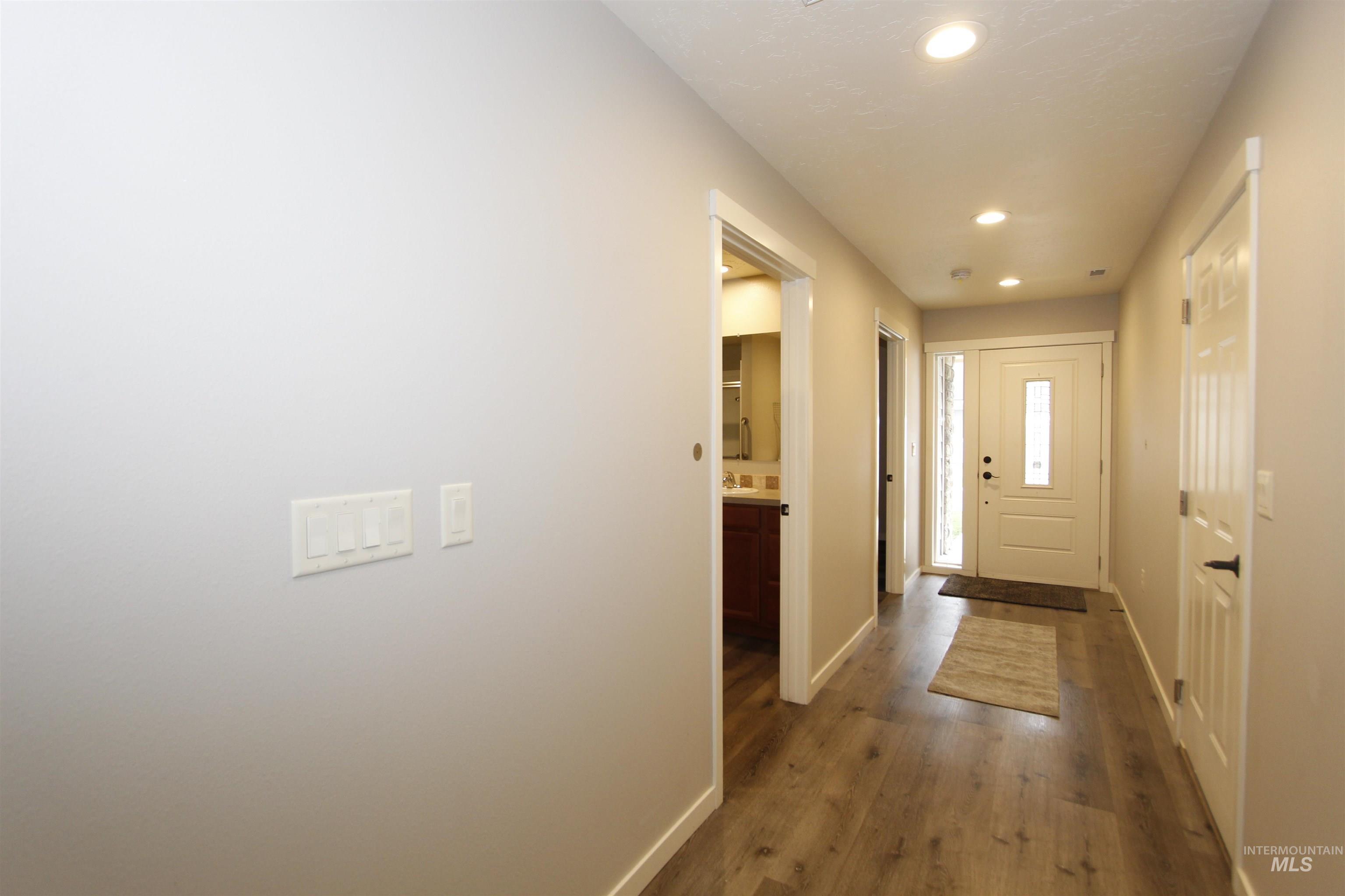 3434 5th St. Property Photo 17