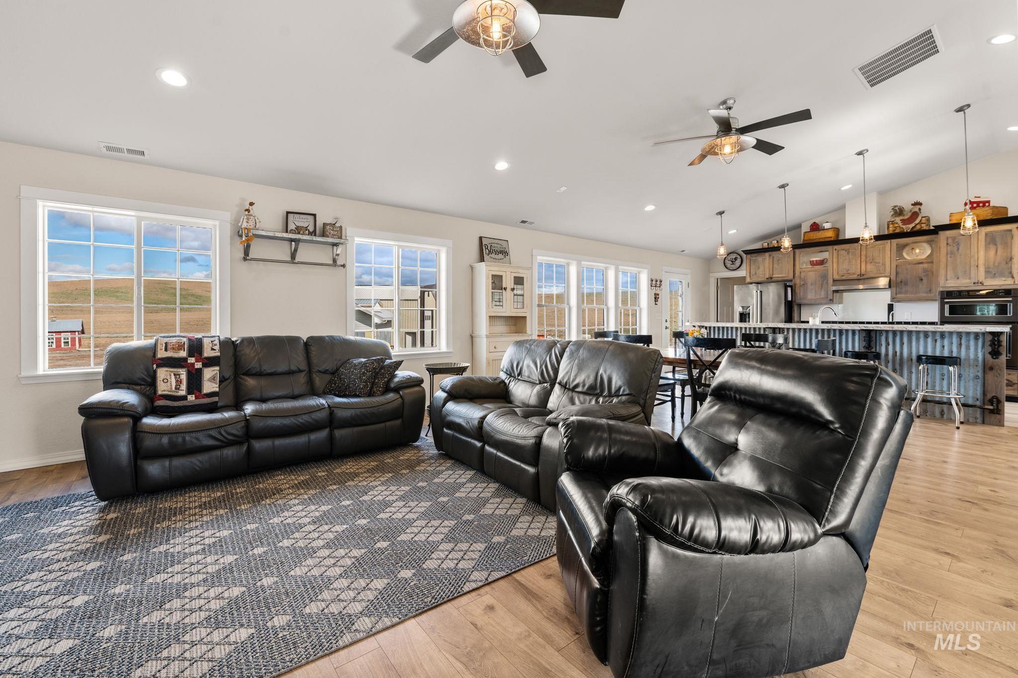 1390 Sather Road Property Photo 18