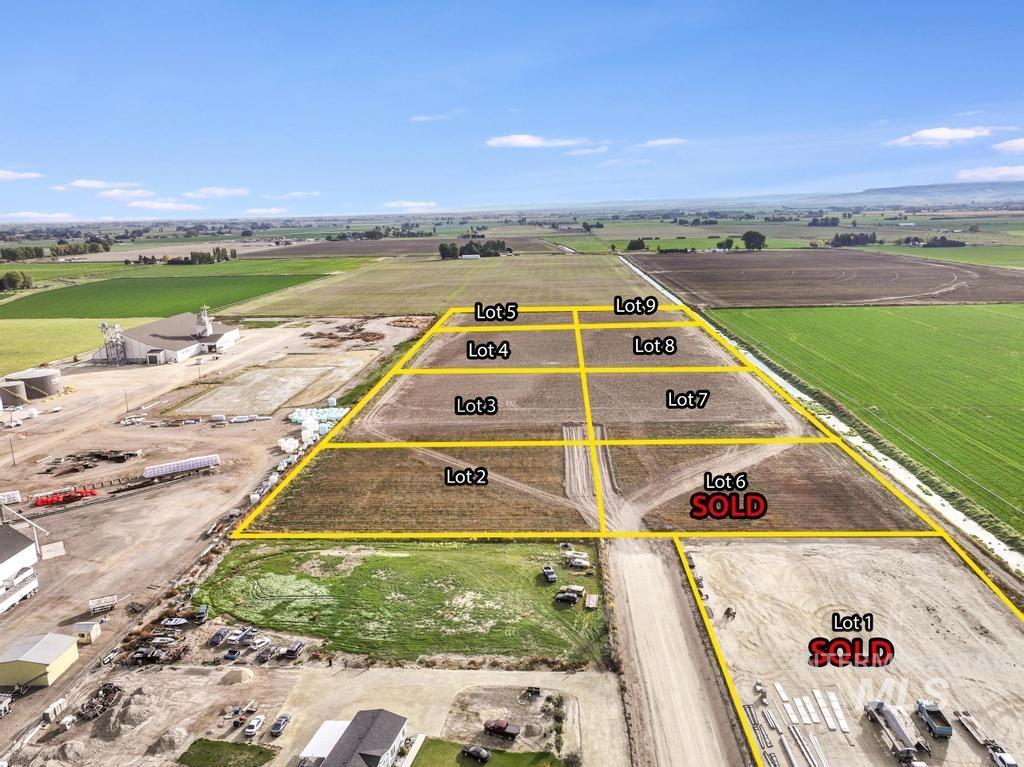 TBD 200 W Lot 2 Property Photo 1