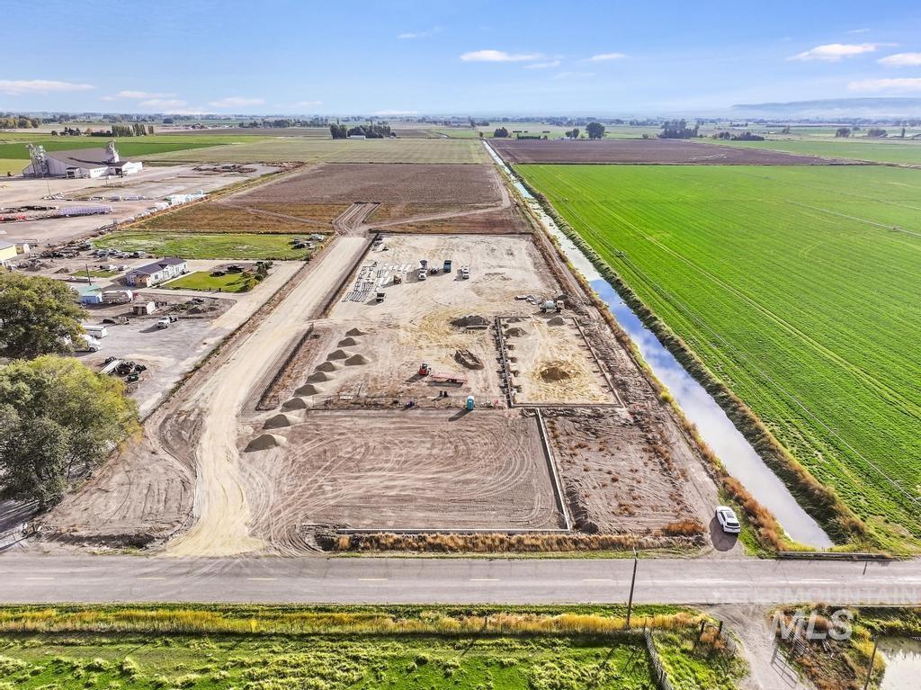 Tbd 200 W Lot 5 Property Photo 24