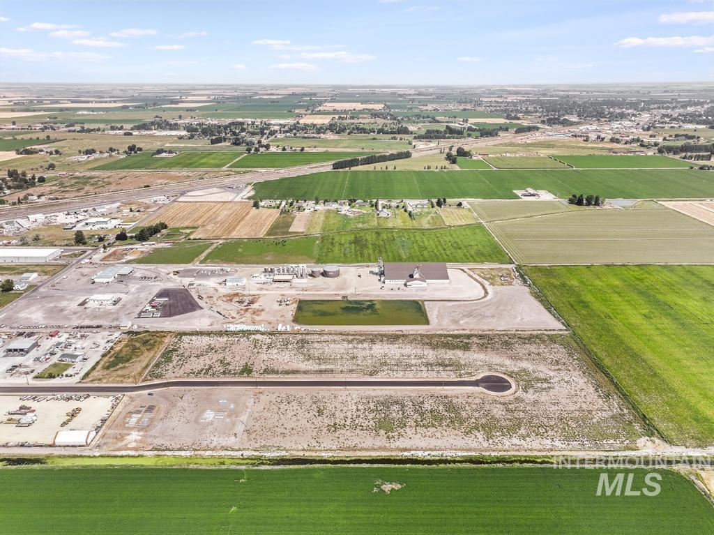 Tbd 200 W Lot 7 Property Photo 42