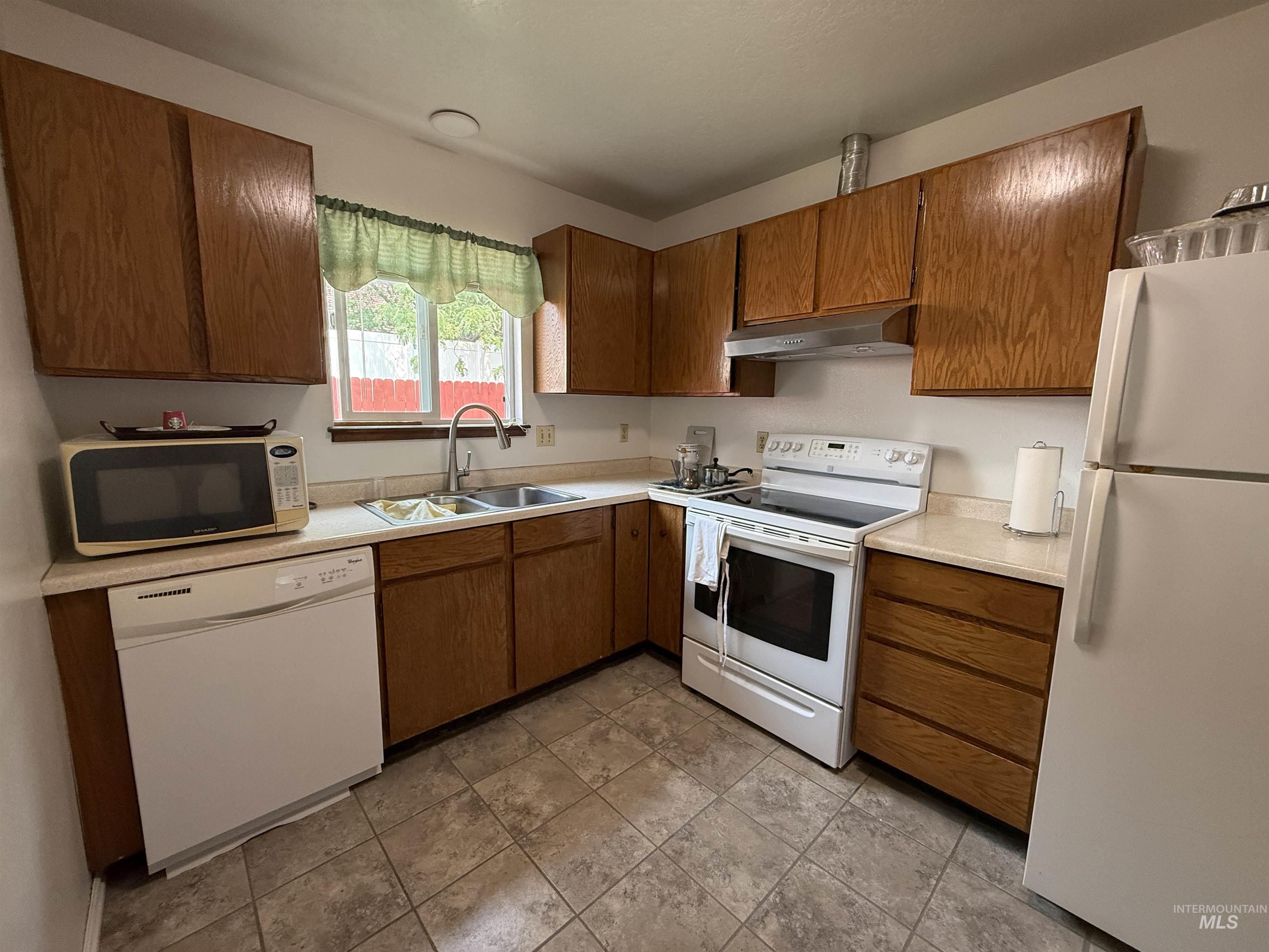 222 Avenida Del Rio Property Photo 10