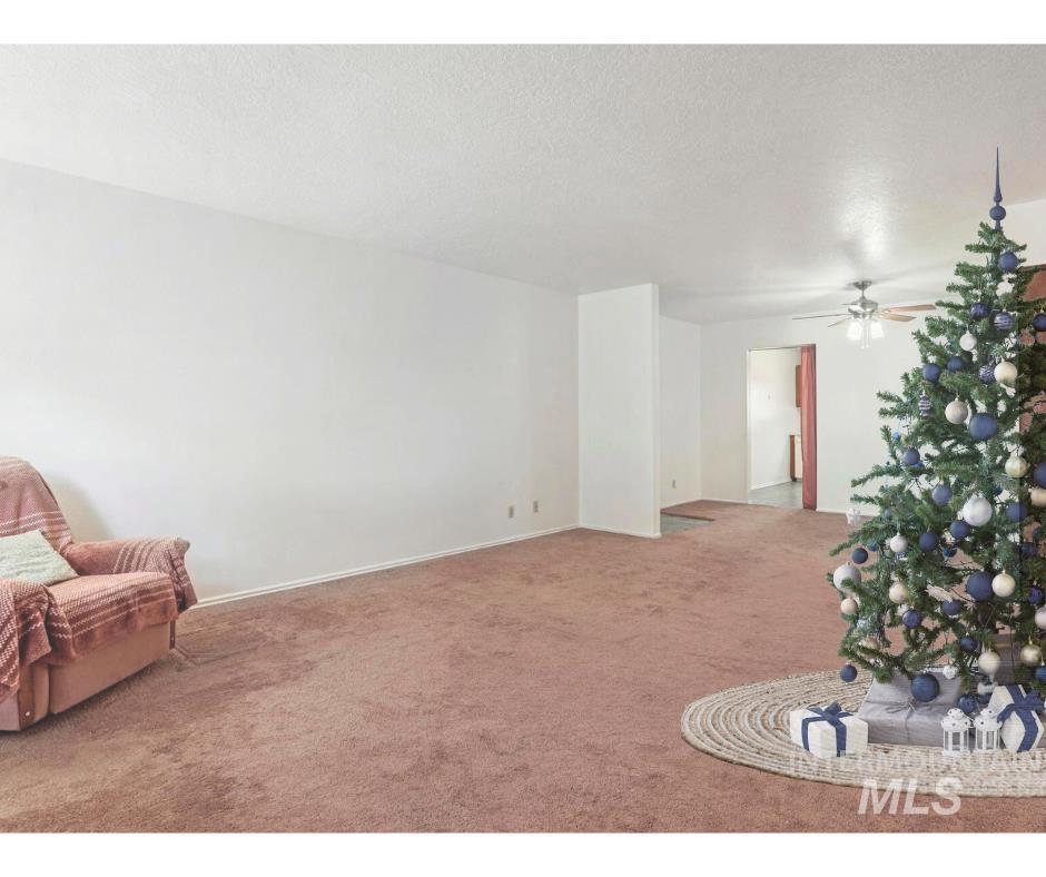 222 Avenida Del Rio W Property Photo 3