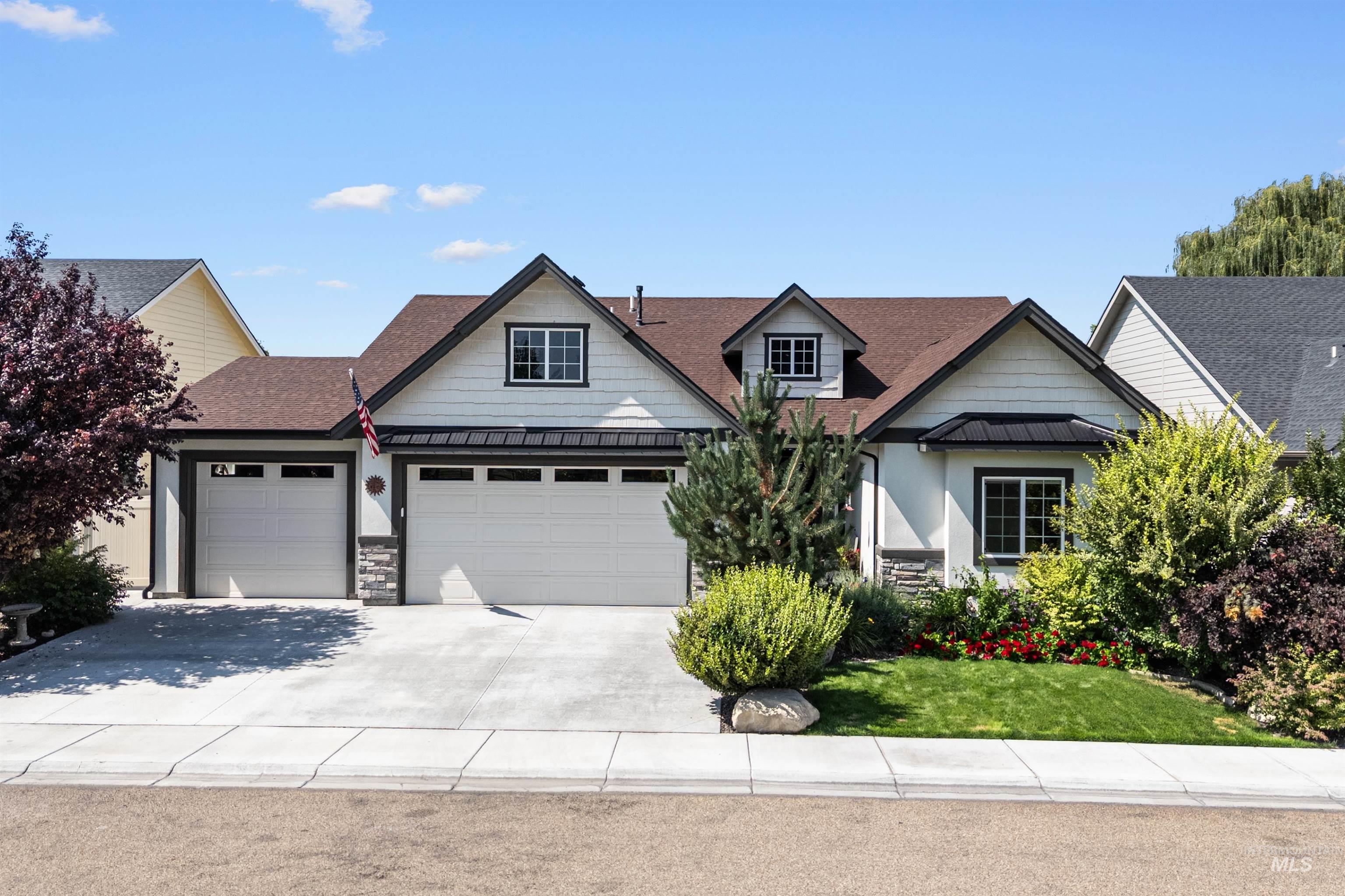 2118 Sunset Ave Property Photo 1