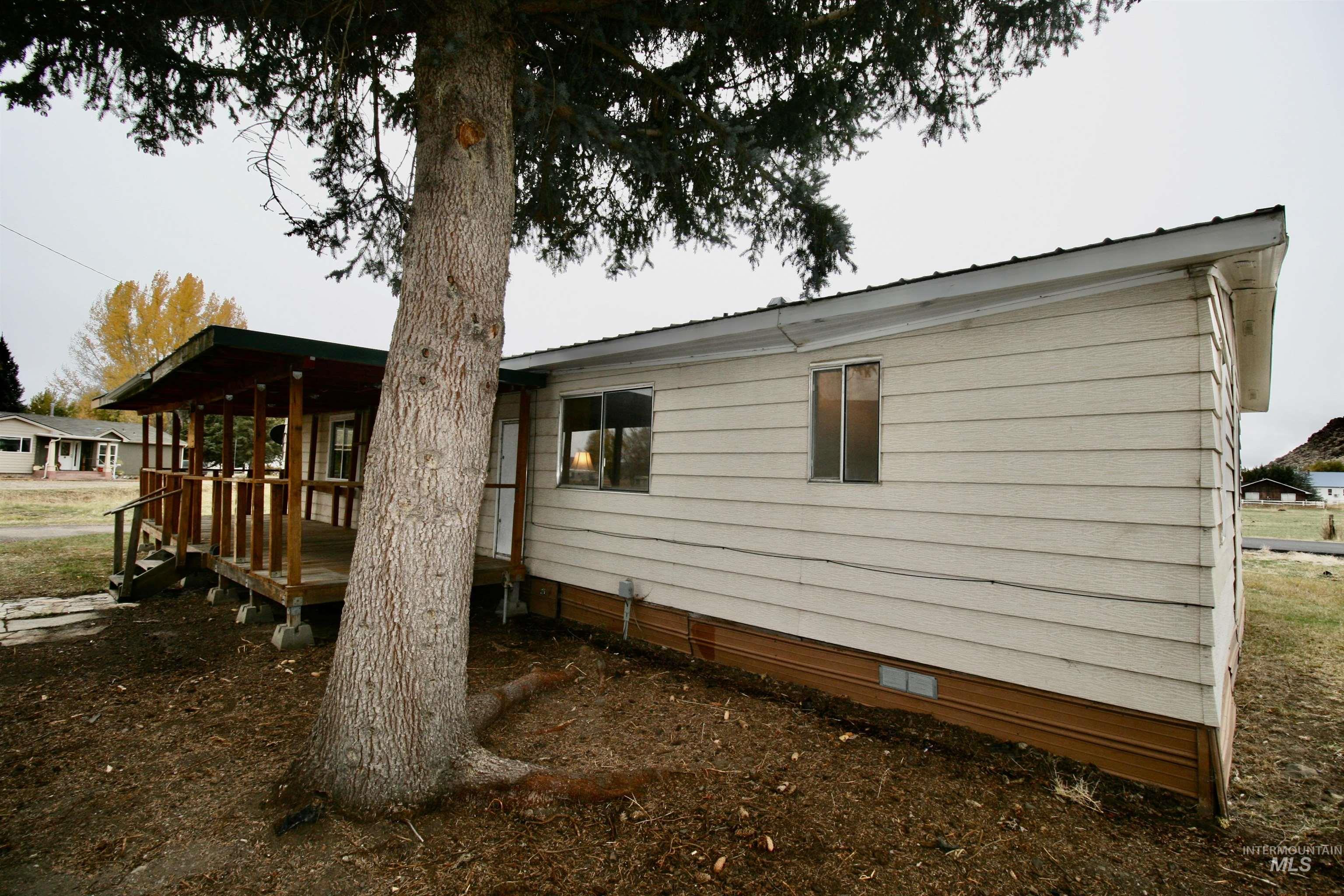 500 Somerville Street Property Photo 13