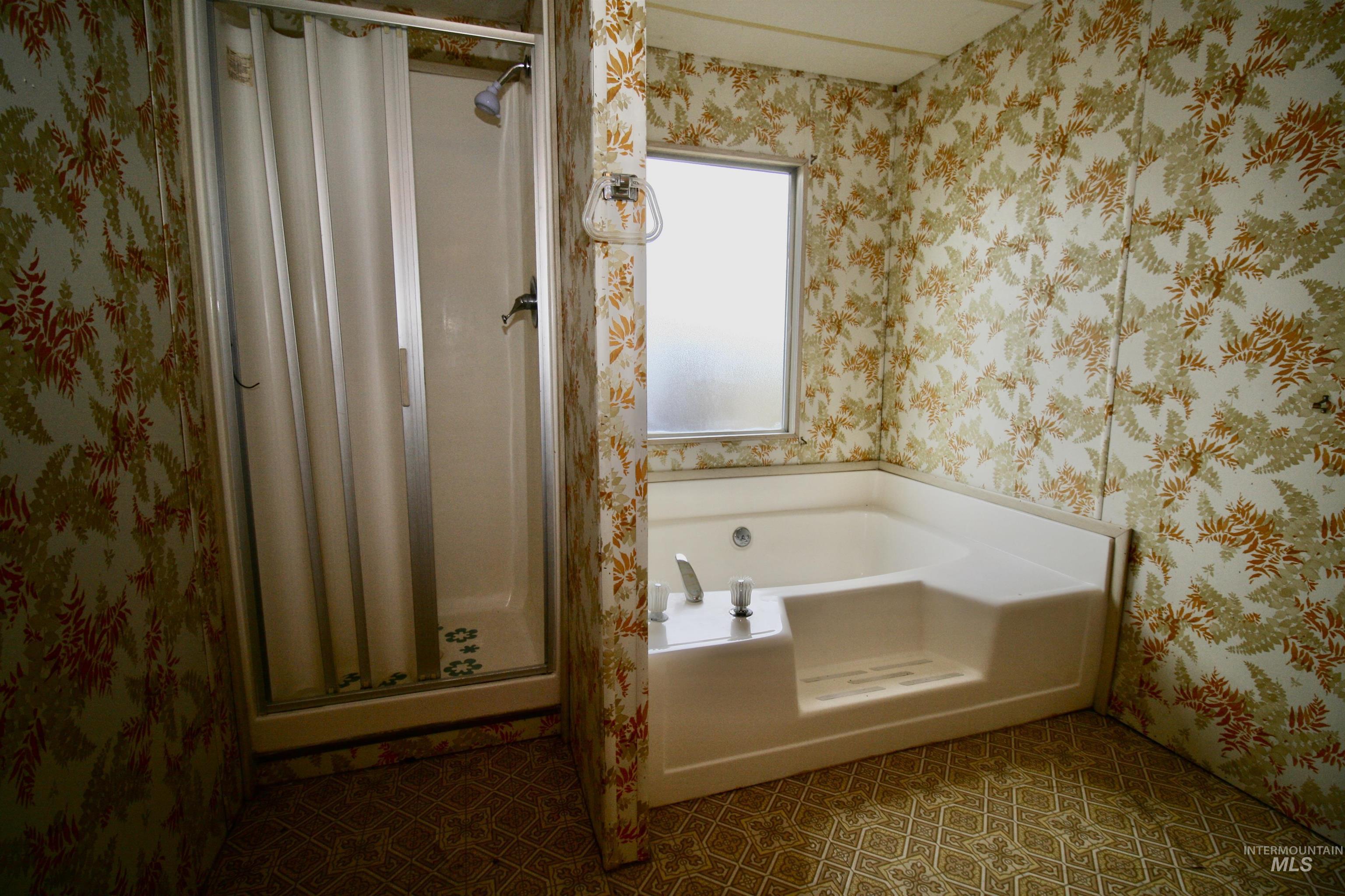 500 Somerville Street Property Photo 20