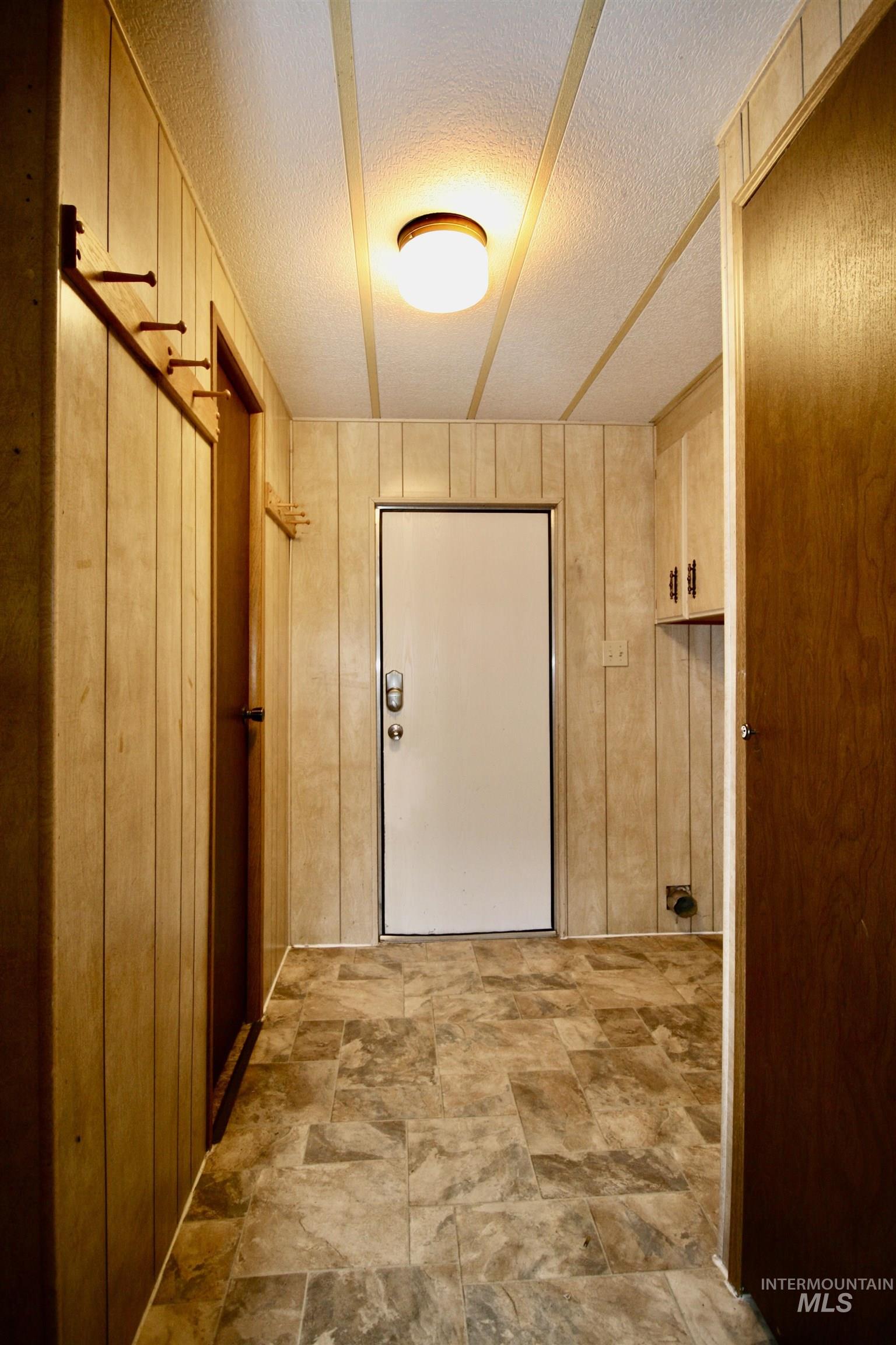 500 Somerville Street Property Photo 25