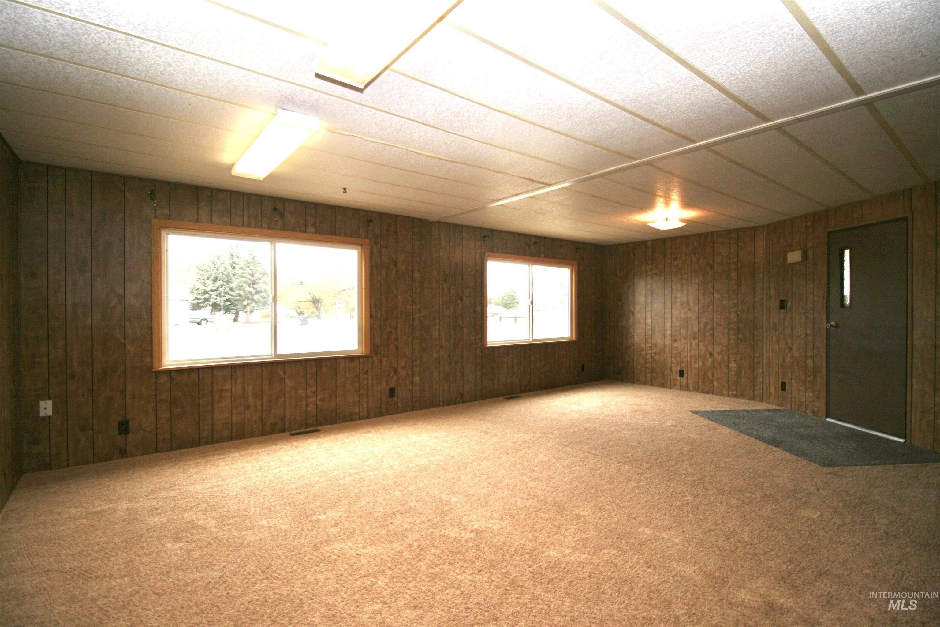 500 Somerville Street Property Photo 27