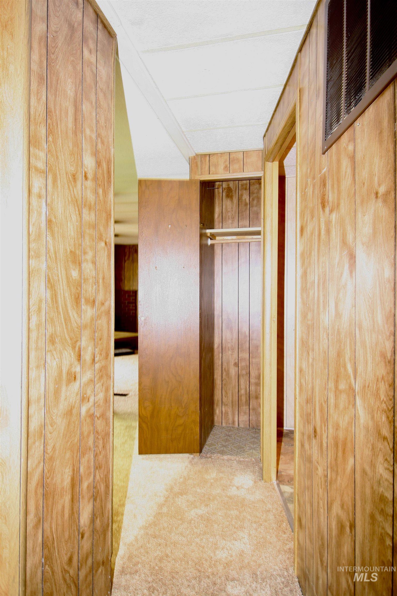 500 Somerville Street Property Photo 30