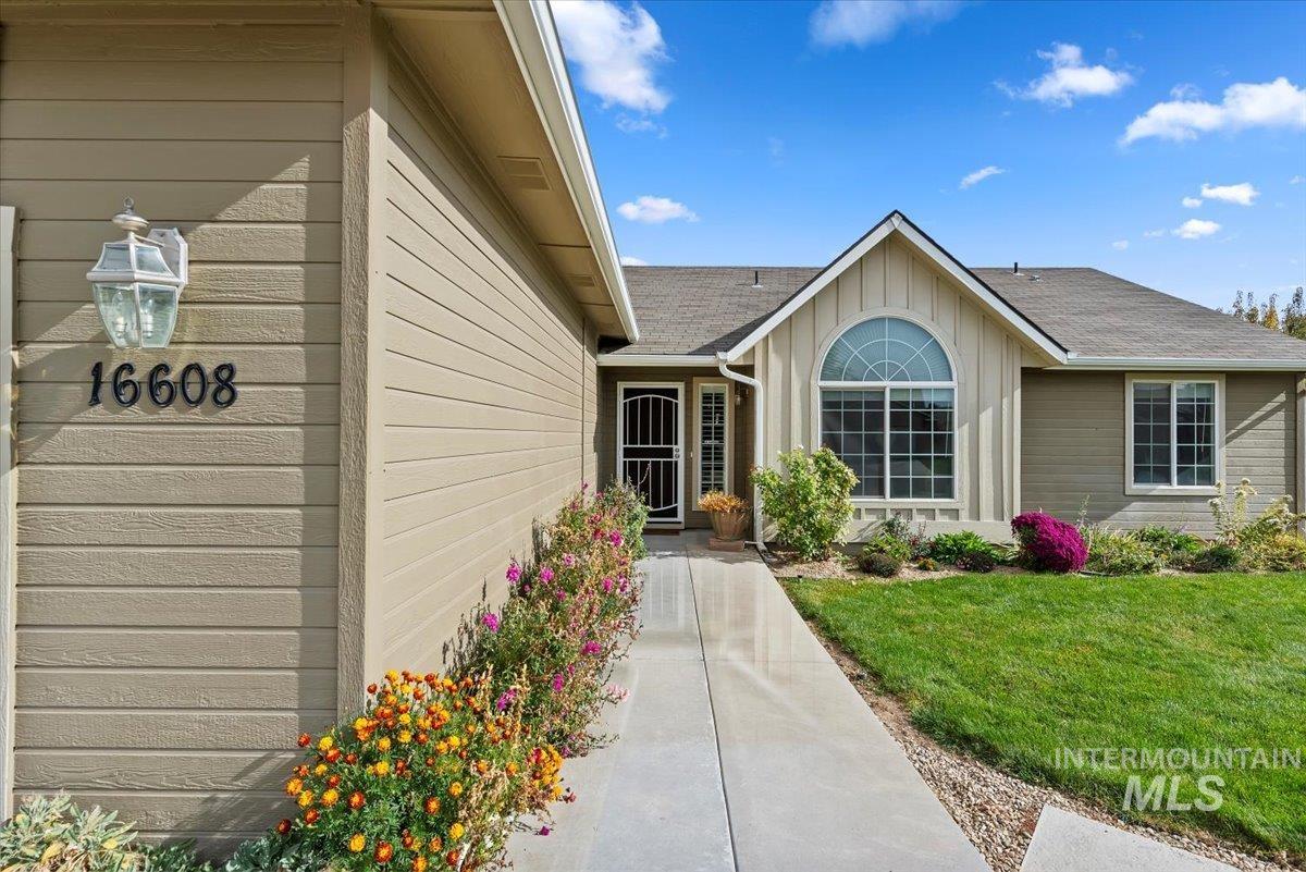 16608 Old Friendship Way Property Photo 1